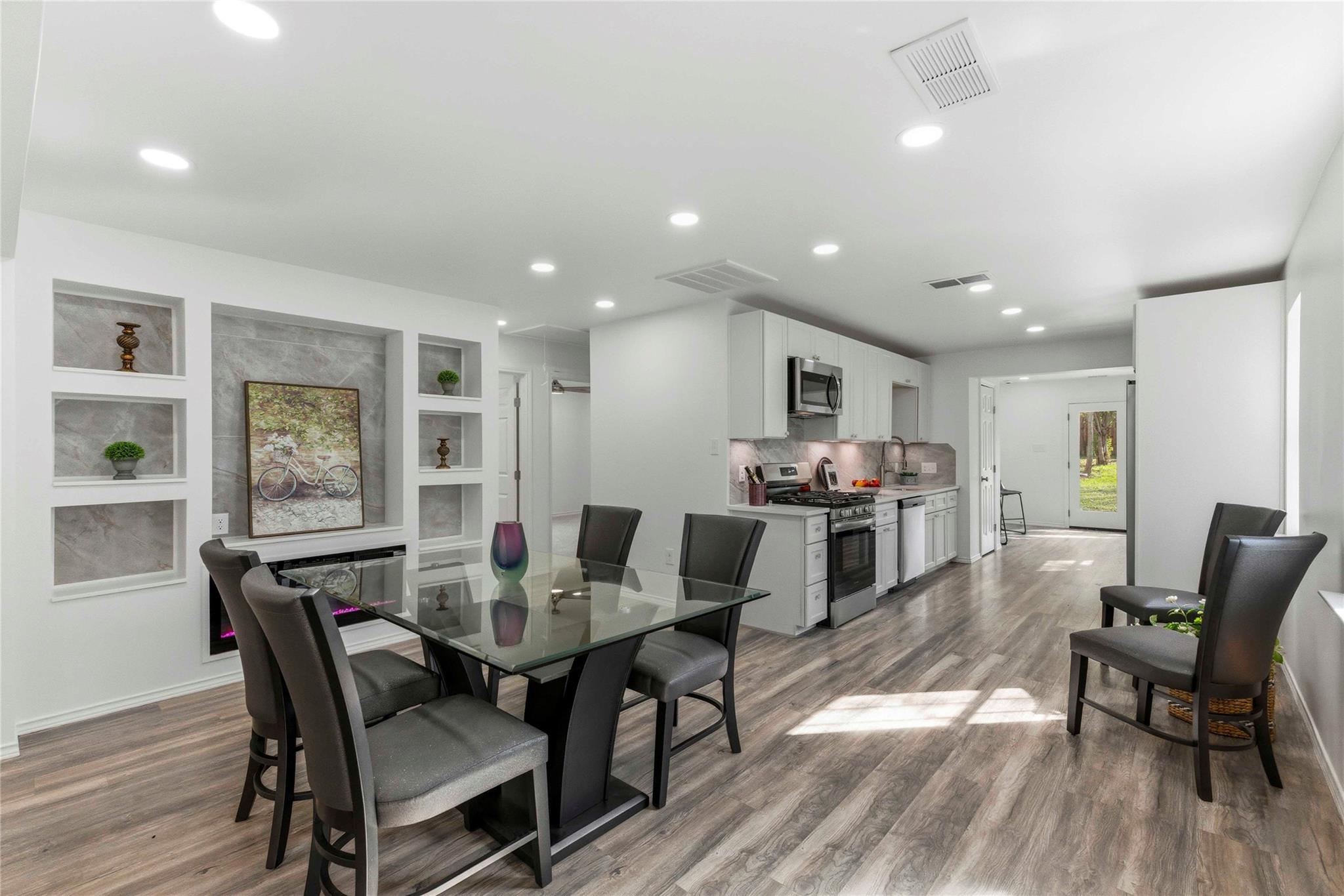 7309 Blessing Ave — photo 5