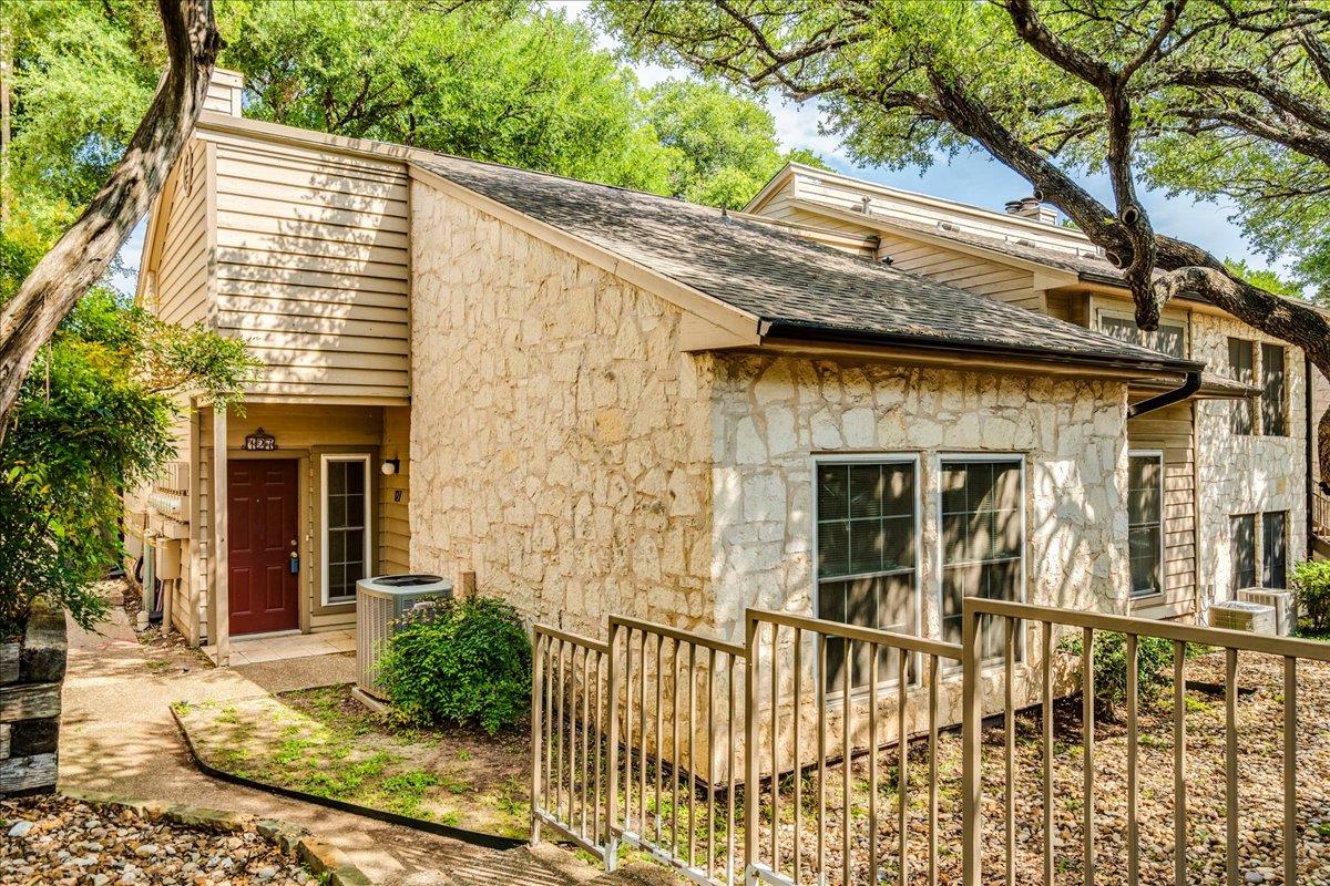 3809 Spicewood Springs RD #127 — photo 3