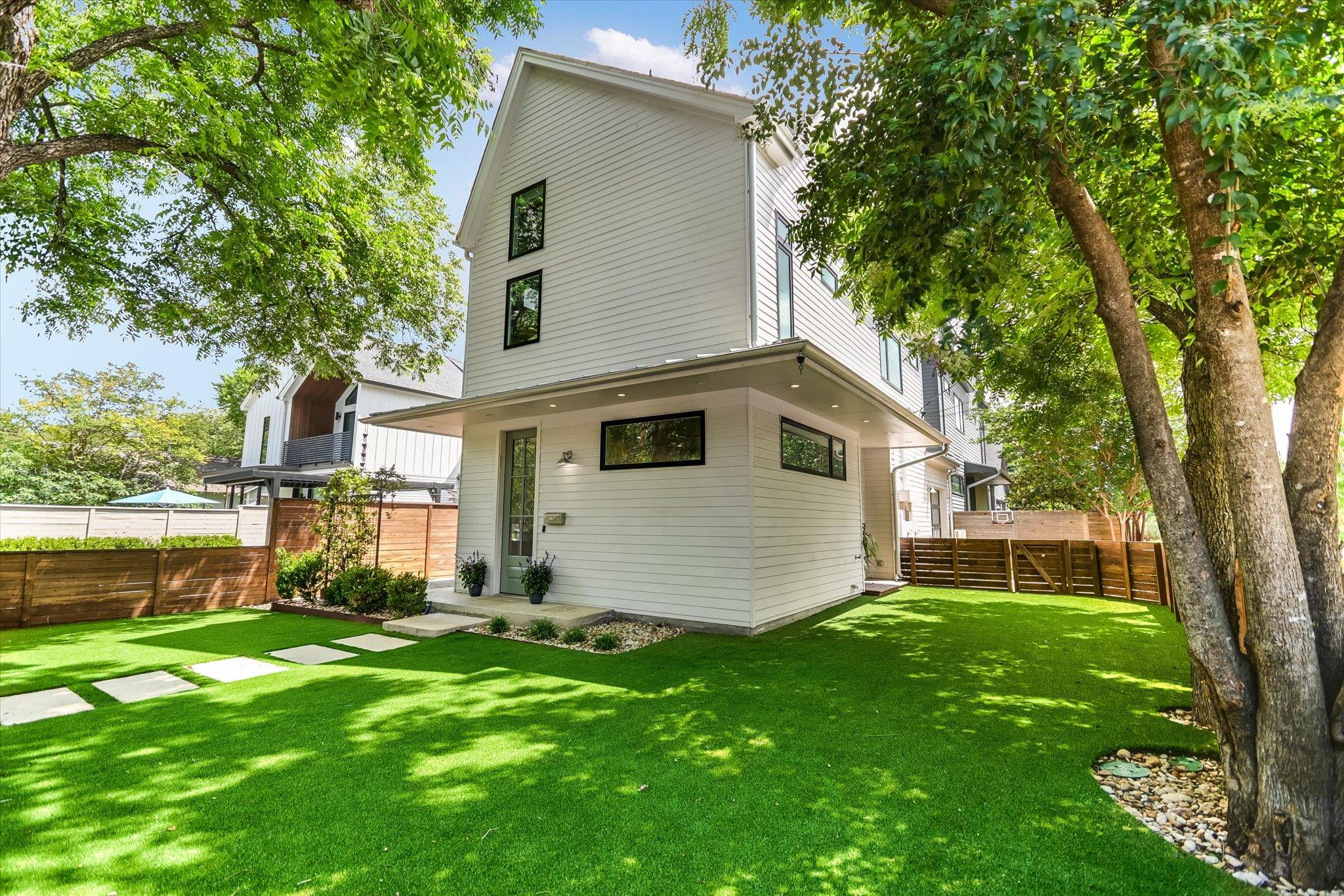 1605 Hether ST — photo 4