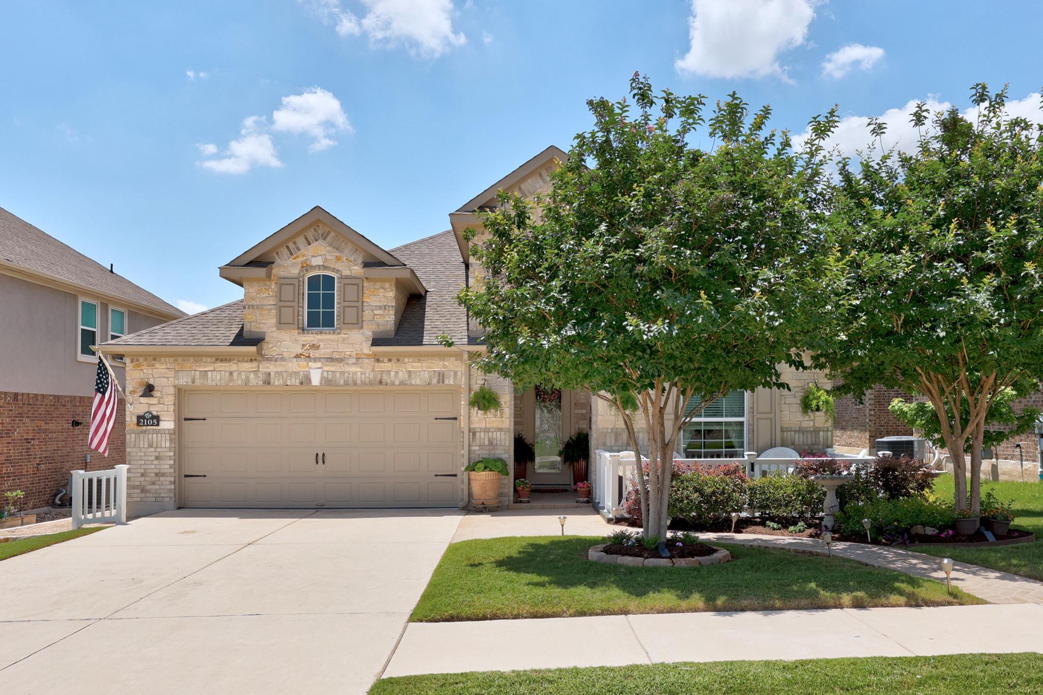2105 Prairie Oaks DR — photo 3
