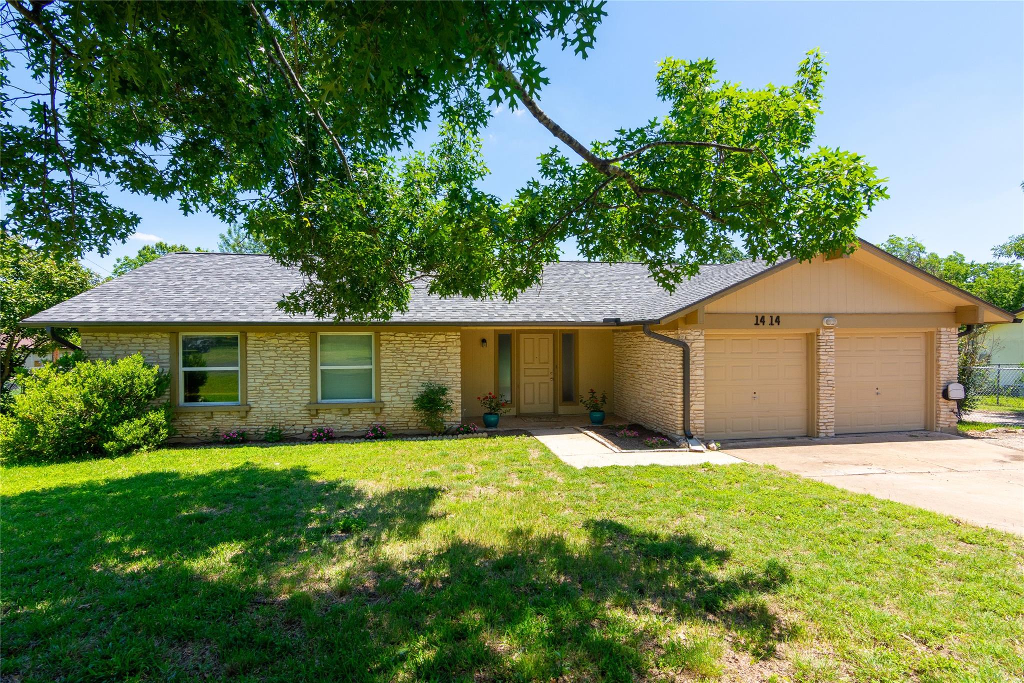 1414 Shenandoah DR — photo 3