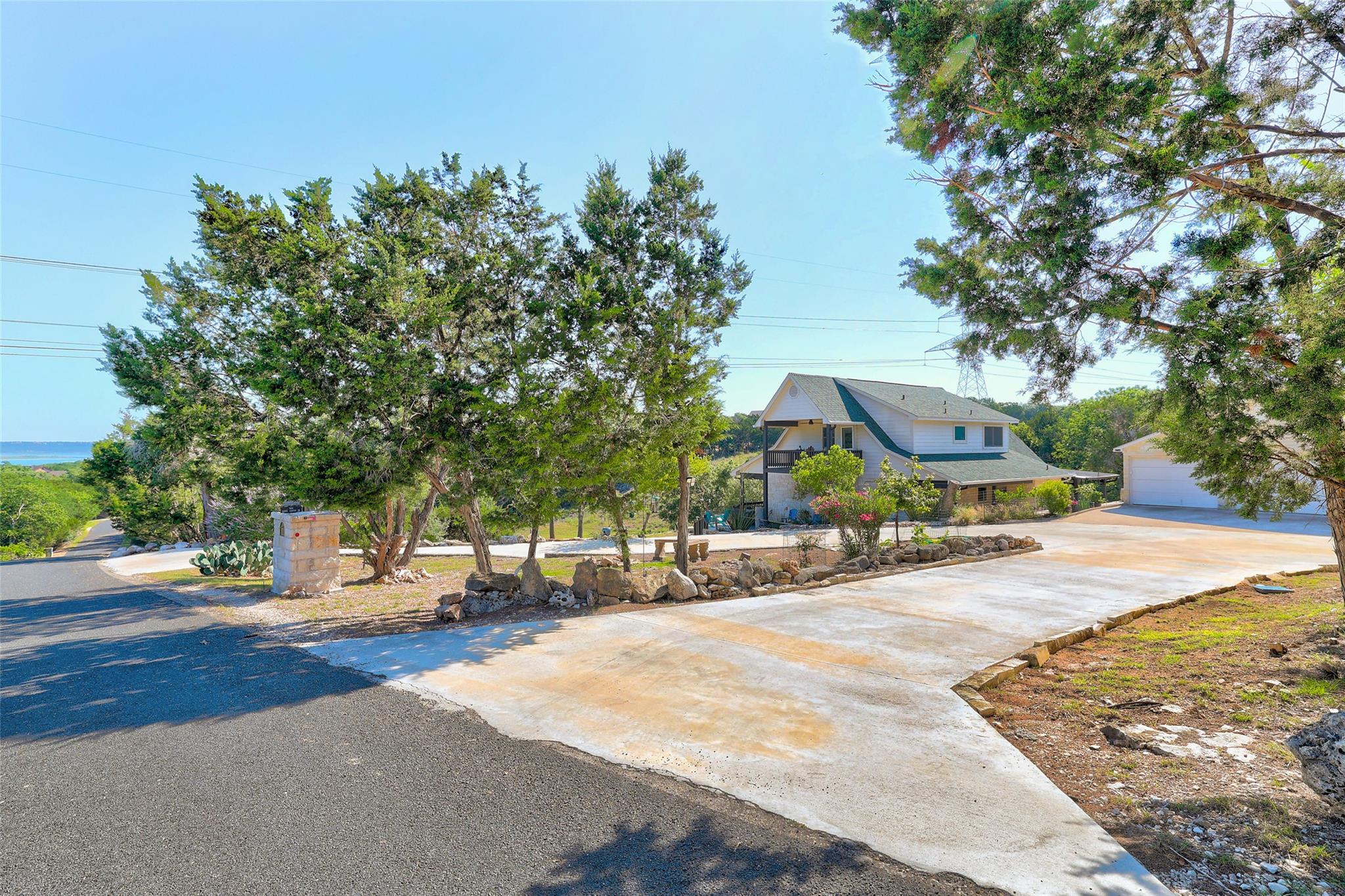 9859 Hodge Canyon DR — photo 3