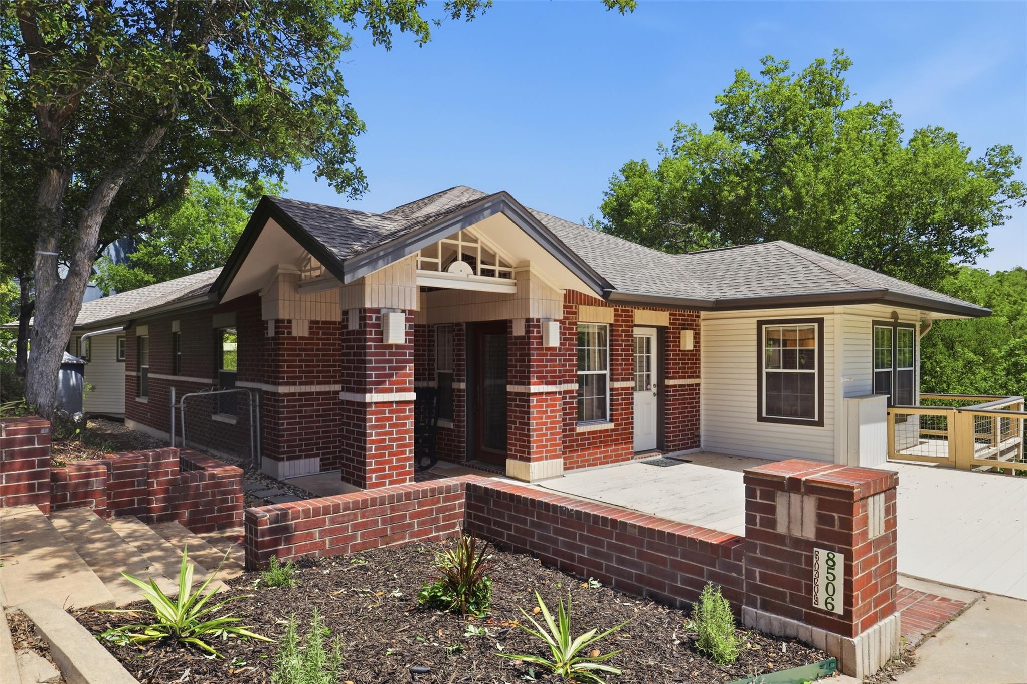 8506 Walhill CV — photo 4