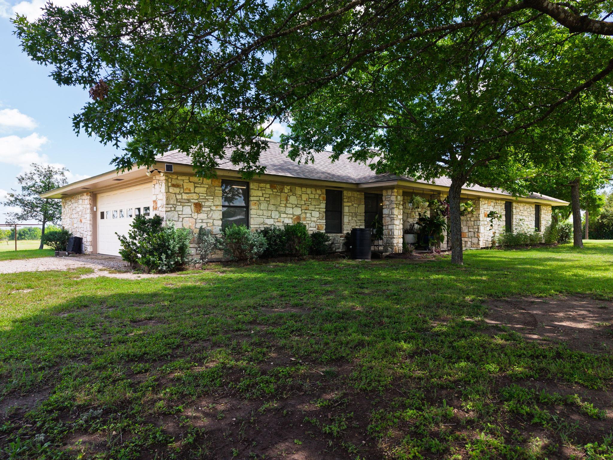120 Rae LN — photo 4