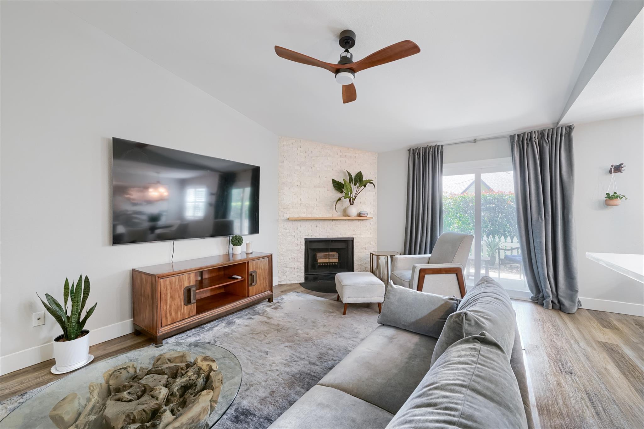 1601 Faro DR #2401 — photo 3