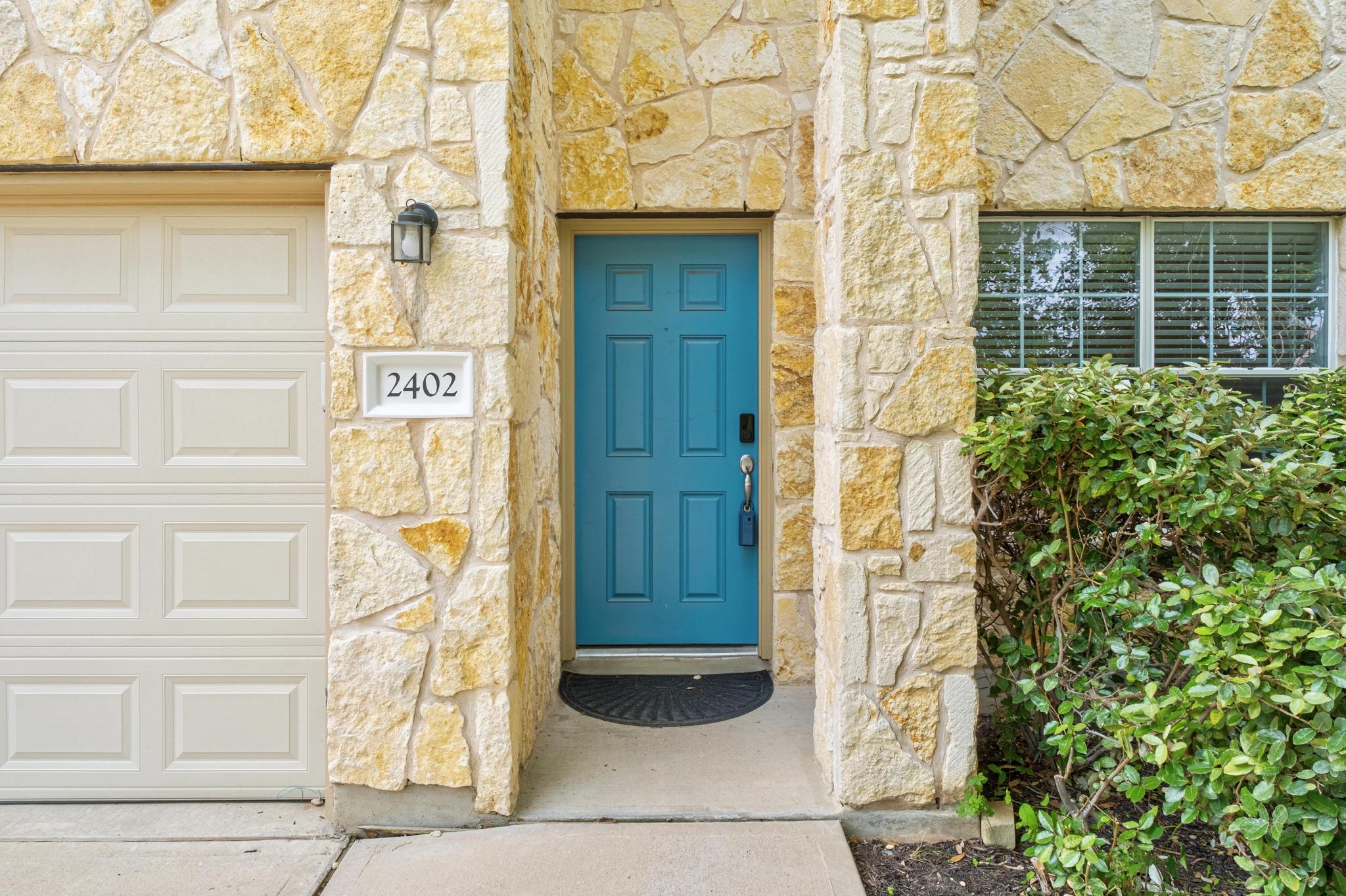 2402 Caprock PL — photo 3