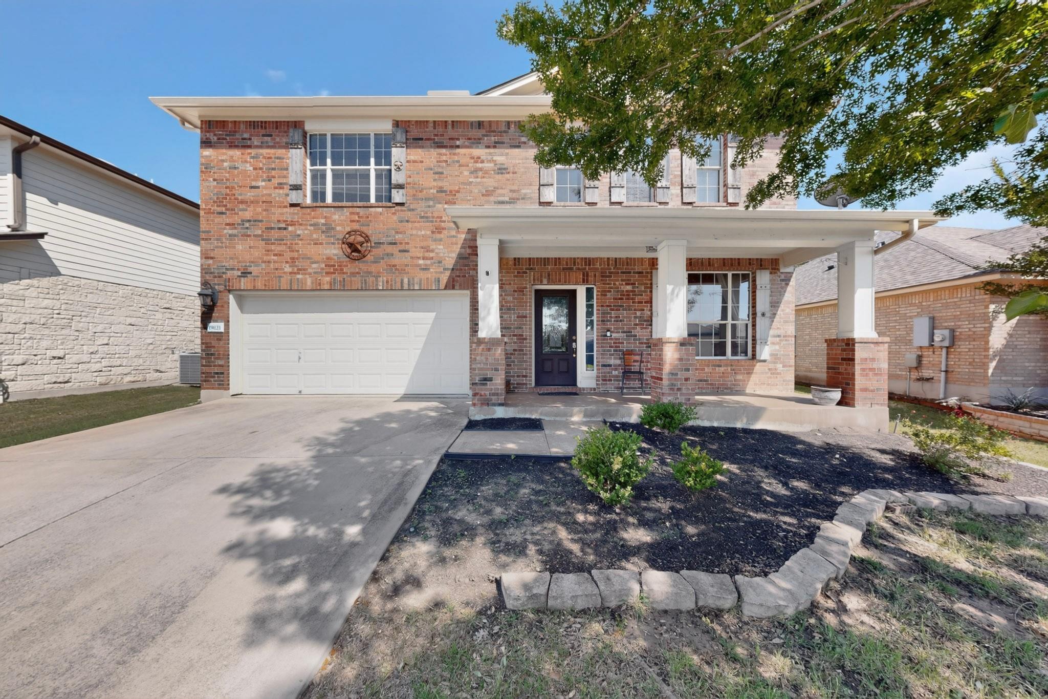 19121 Mangan WAY — photo 3