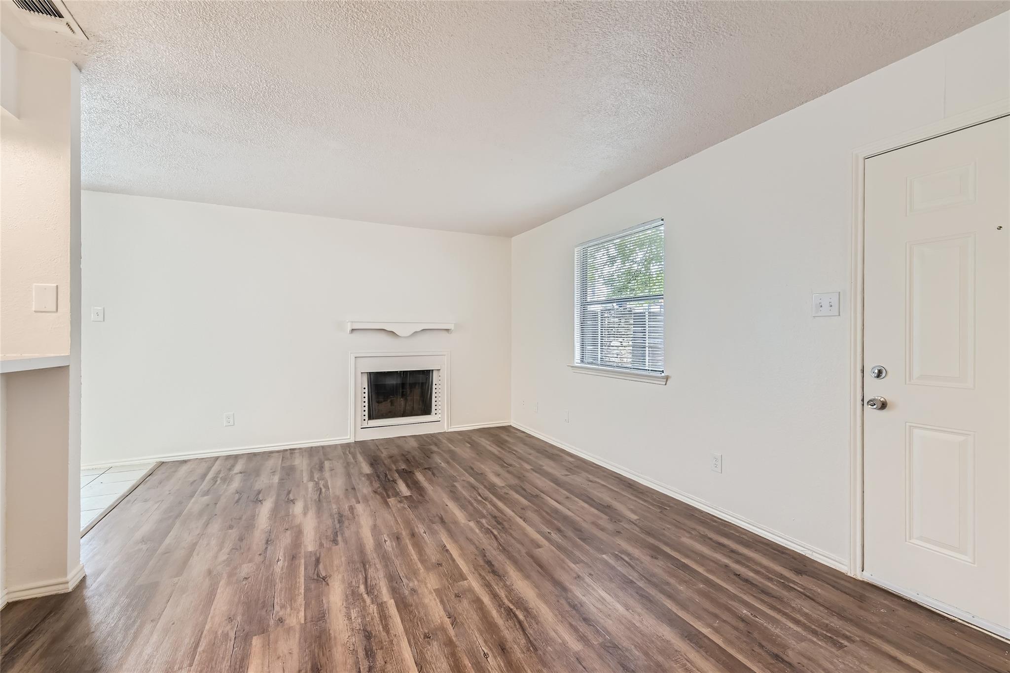 5616 Emerald Forest DR #121 — photo 4