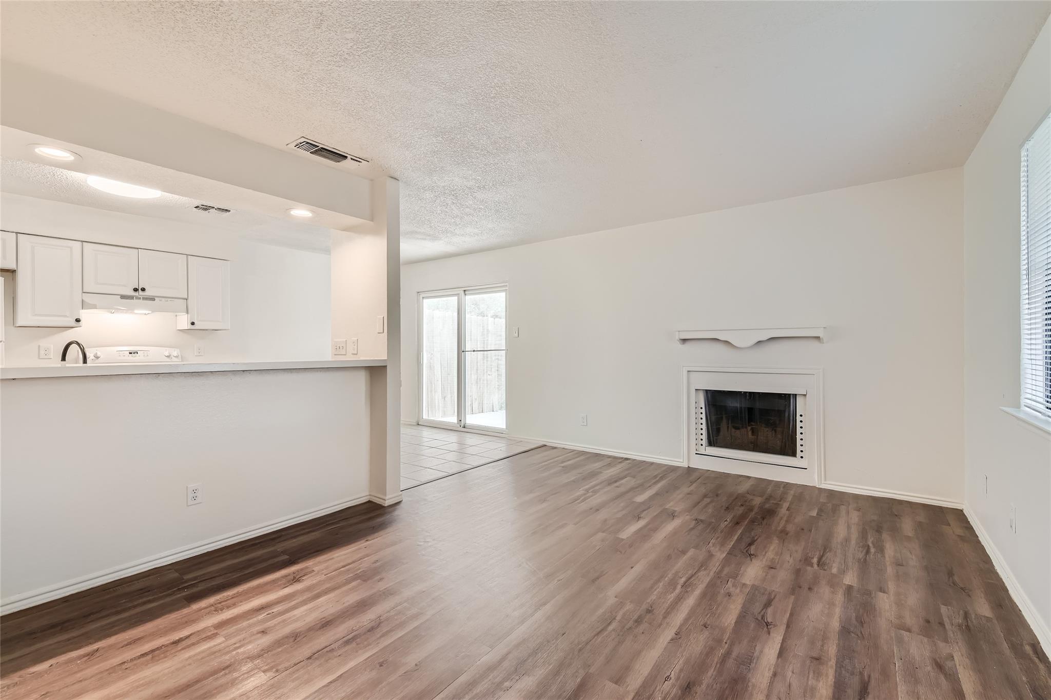 5616 Emerald Forest DR #121 — photo 5