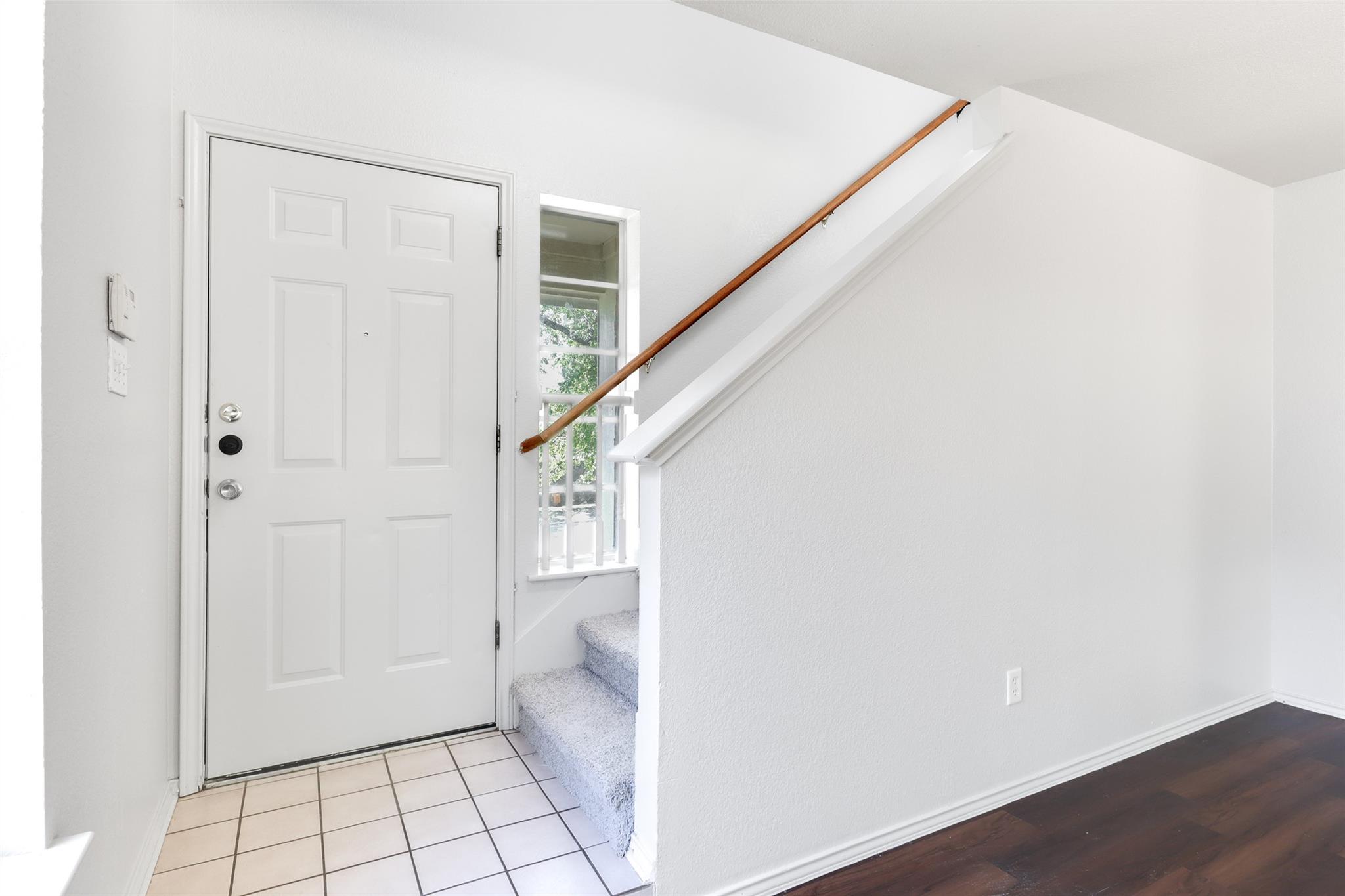 5805 Lark Creek DR — photo 4