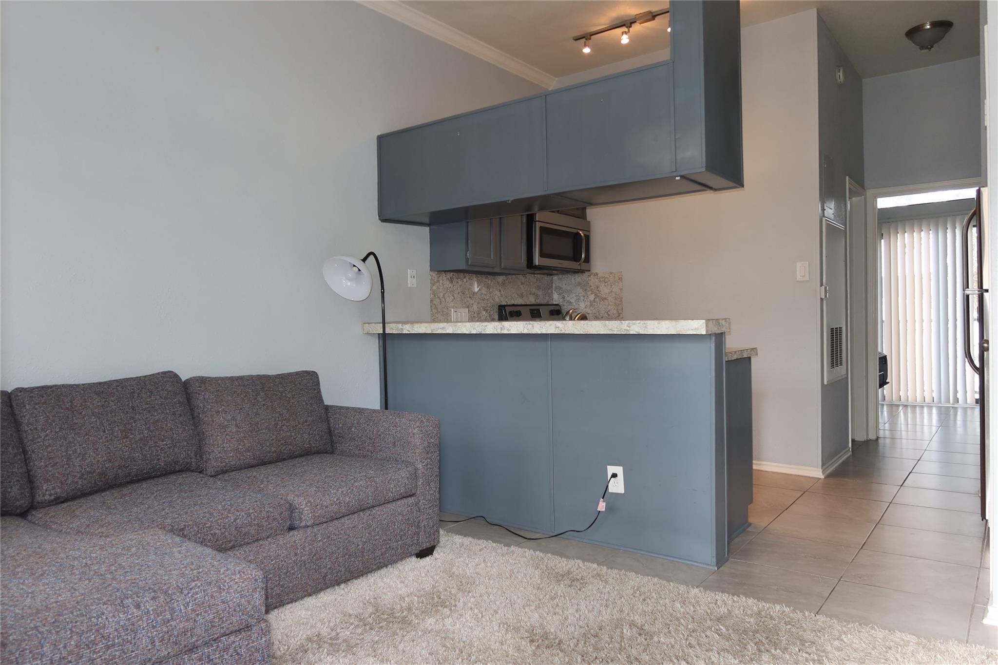 2802 Nueces ST #306 — photo 3