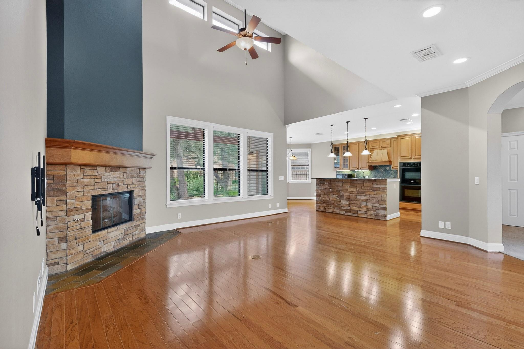 13933 Ashton Woods CIR #71 — photo 3