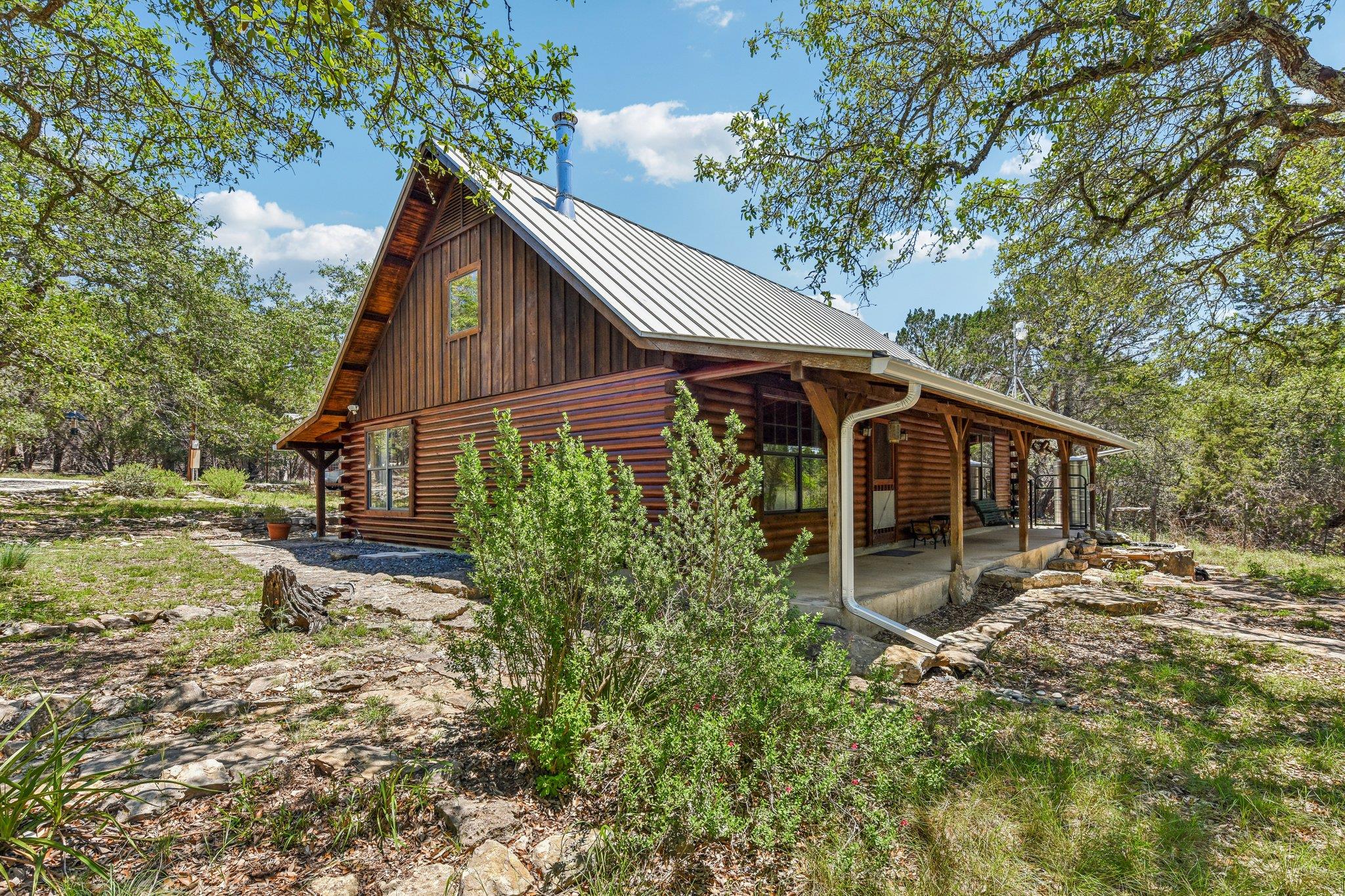 501 Oak Knob DR — photo 3