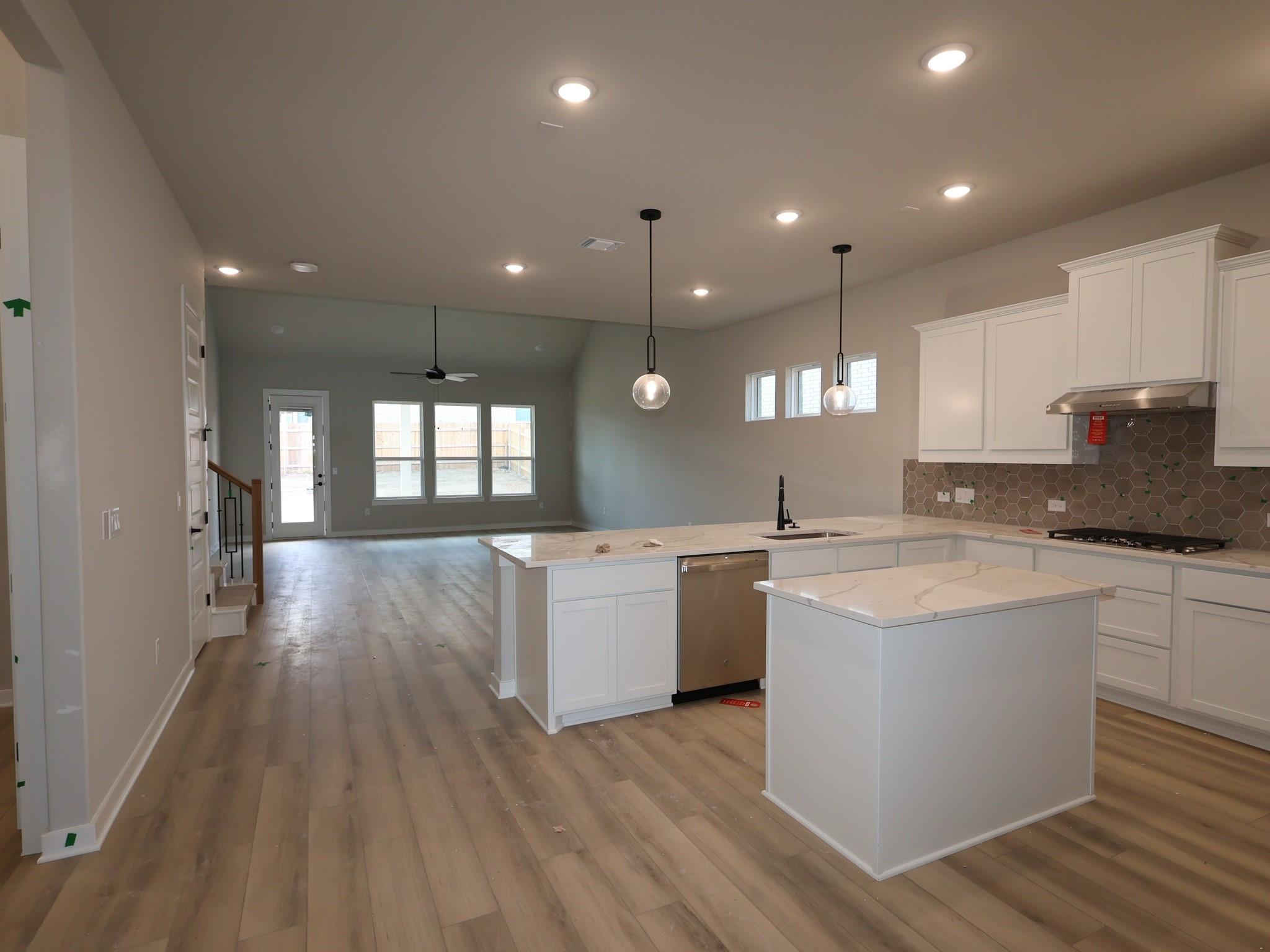 813 Purmela ST — photo 5