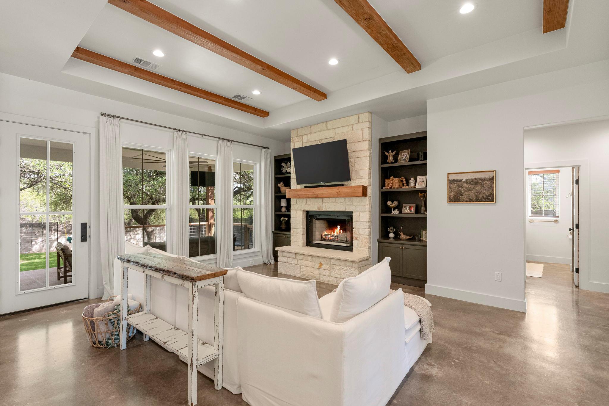 22212 Briarcliff DR — photo 4
