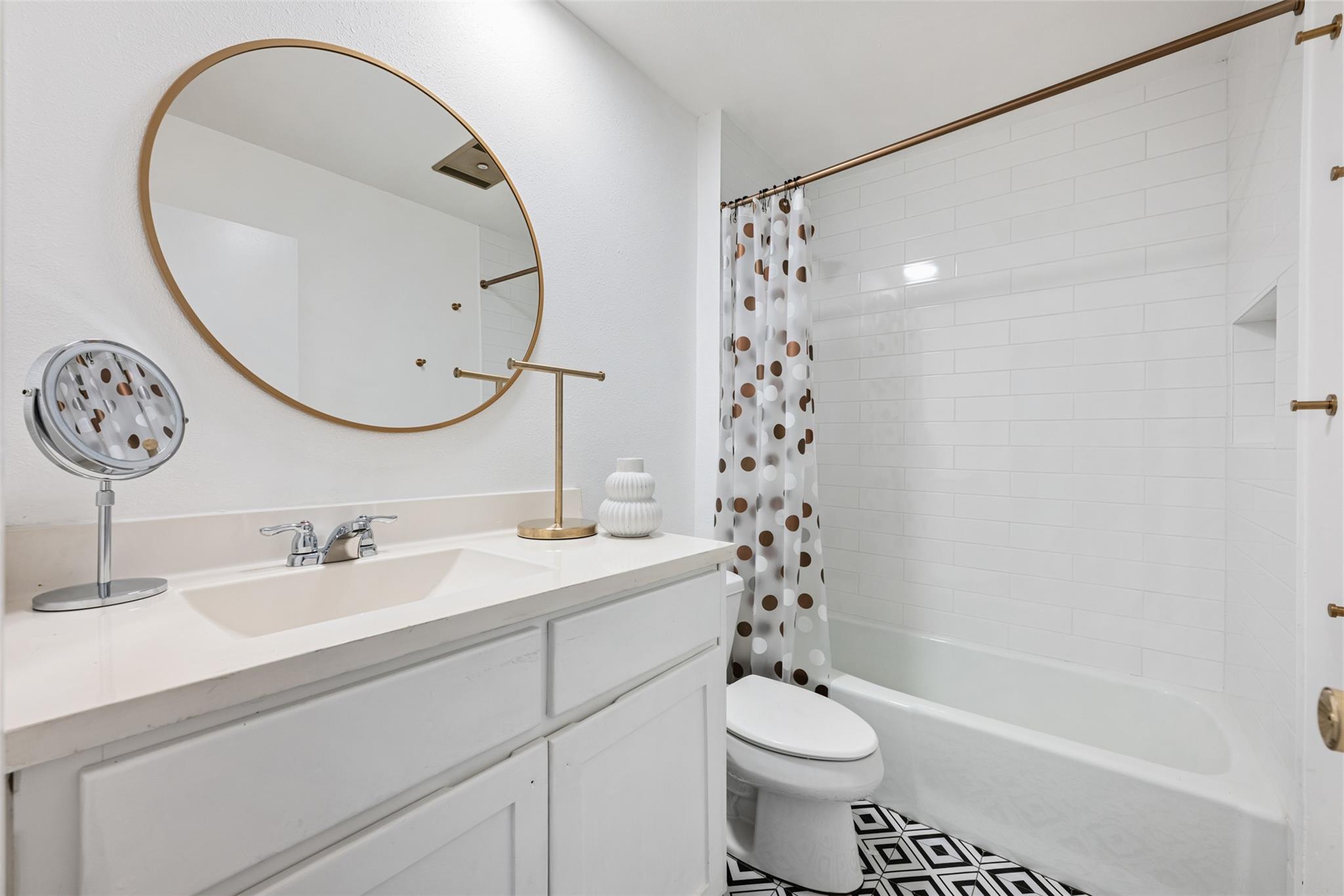 9910 Faylin DR — photo 5