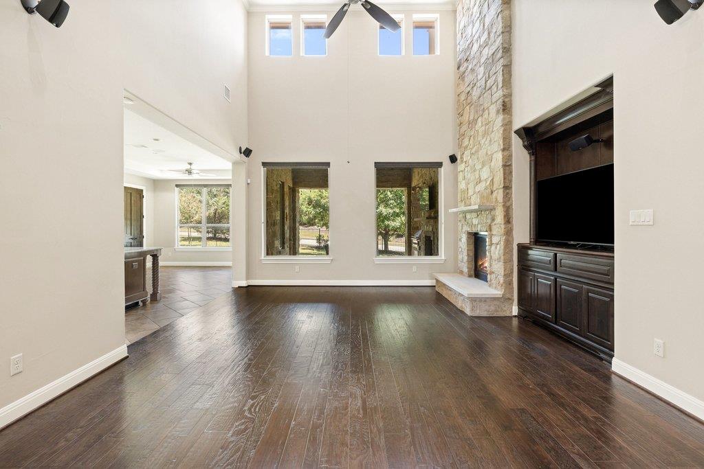 105 Aruba CT — photo 3