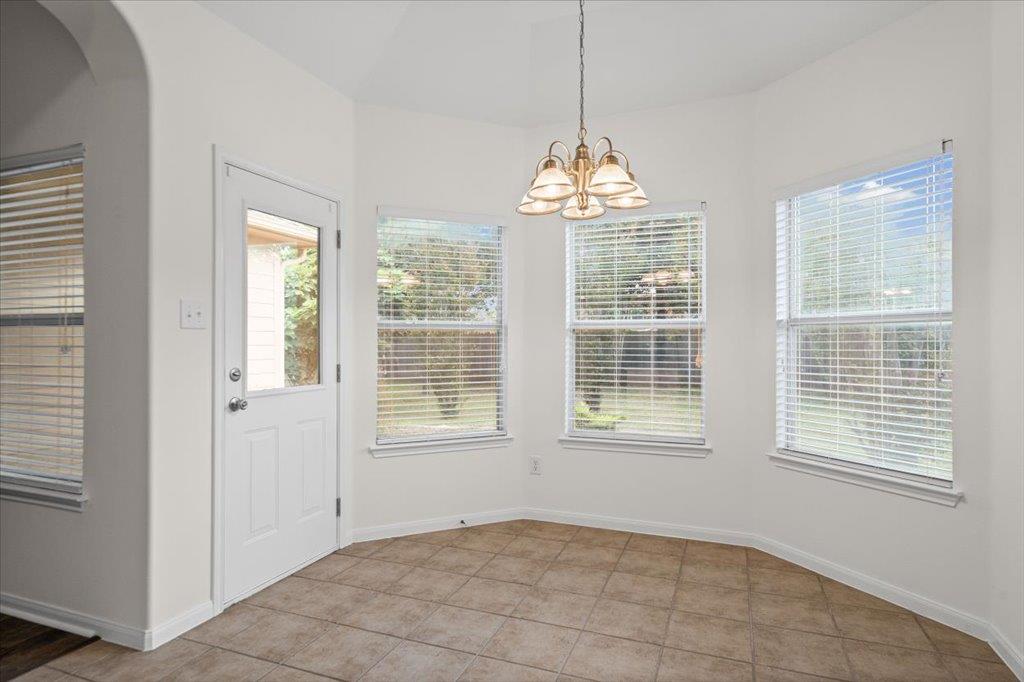 1404 Augusta Bend DR — photo 5