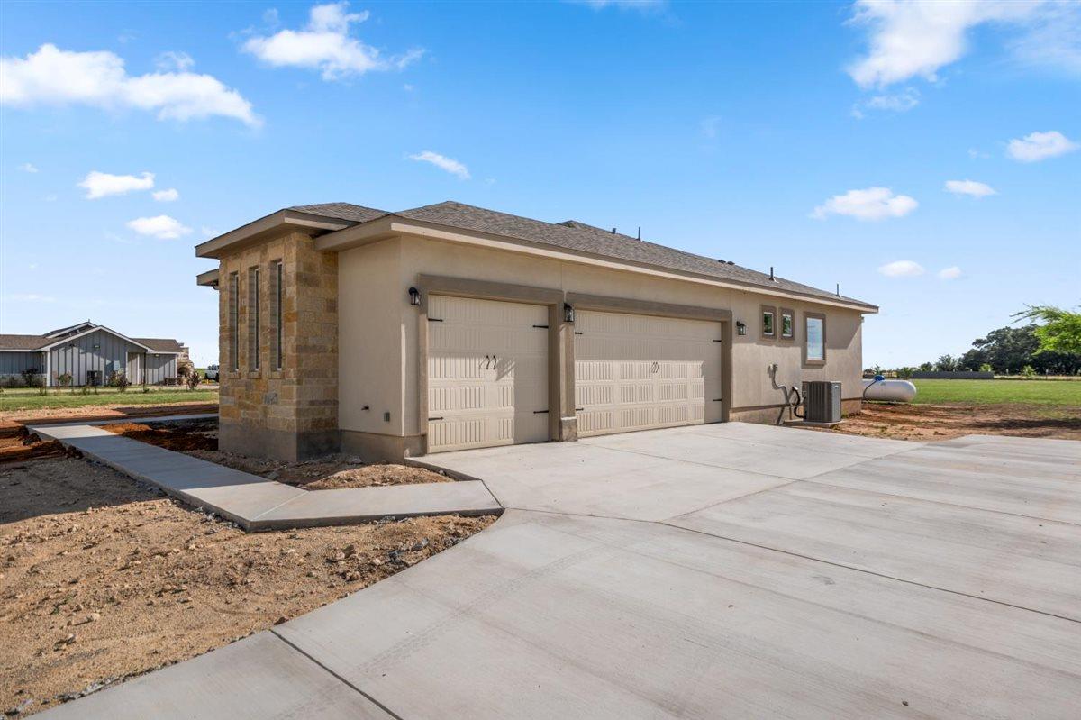 123 Lila LN — photo 5