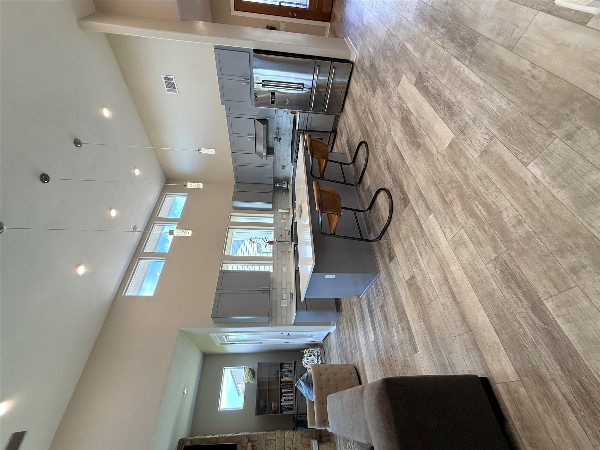 2108 Patriot DR — photo 5