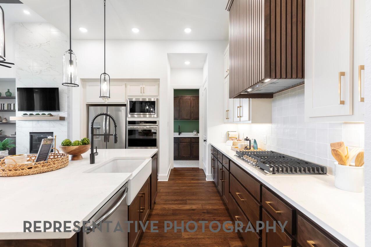 337 Easthaven BND — photo 5