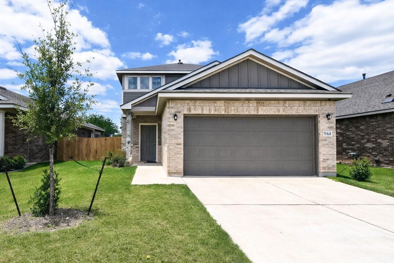 940 Paddock LN — photo 3