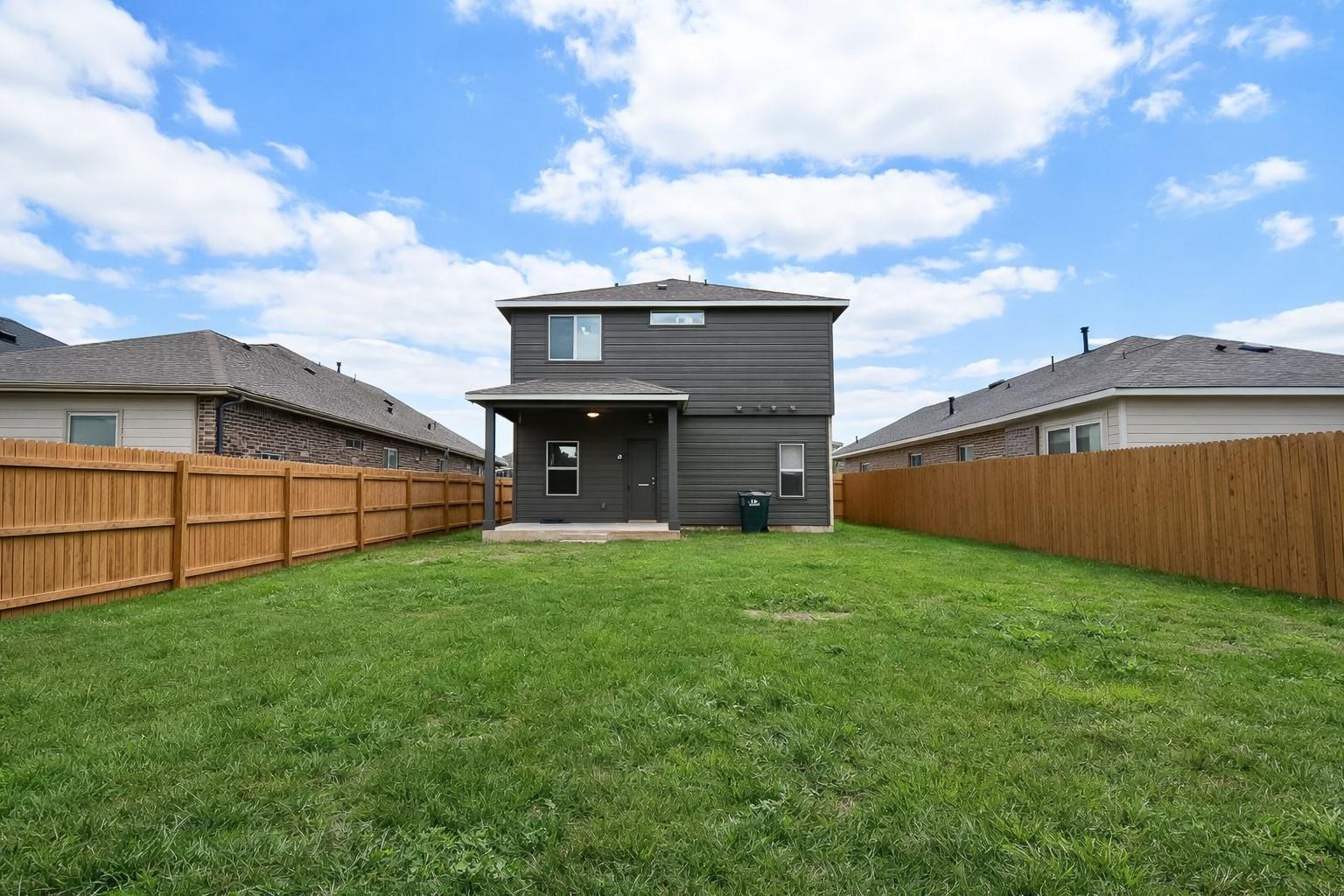 940 Paddock LN — photo 5