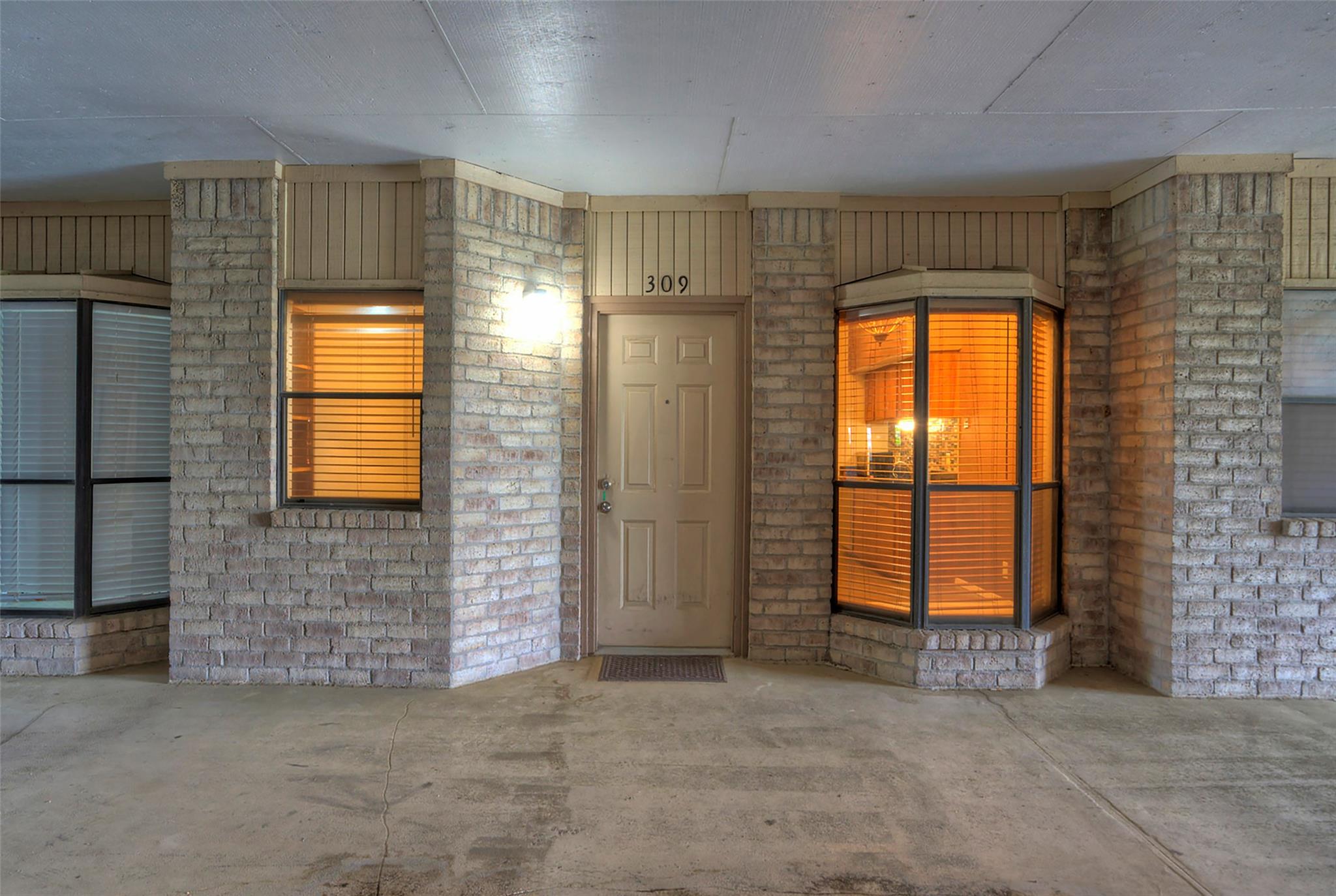 3316 Guadalupe ST #309 — photo 3