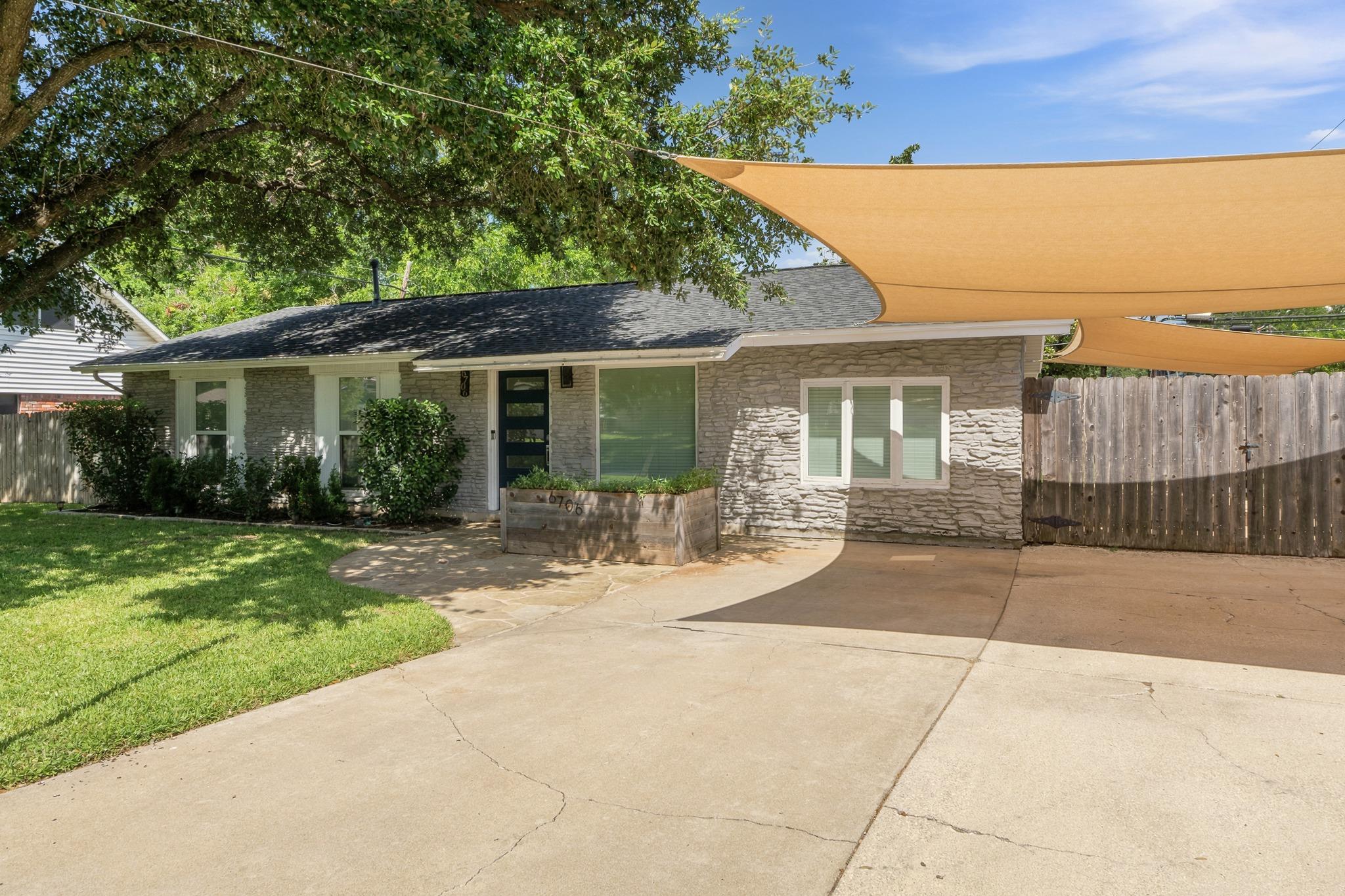 6706 Isabelle DR — photo 4