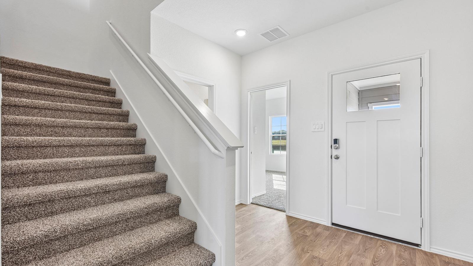 210 Salkeld DR — photo 5