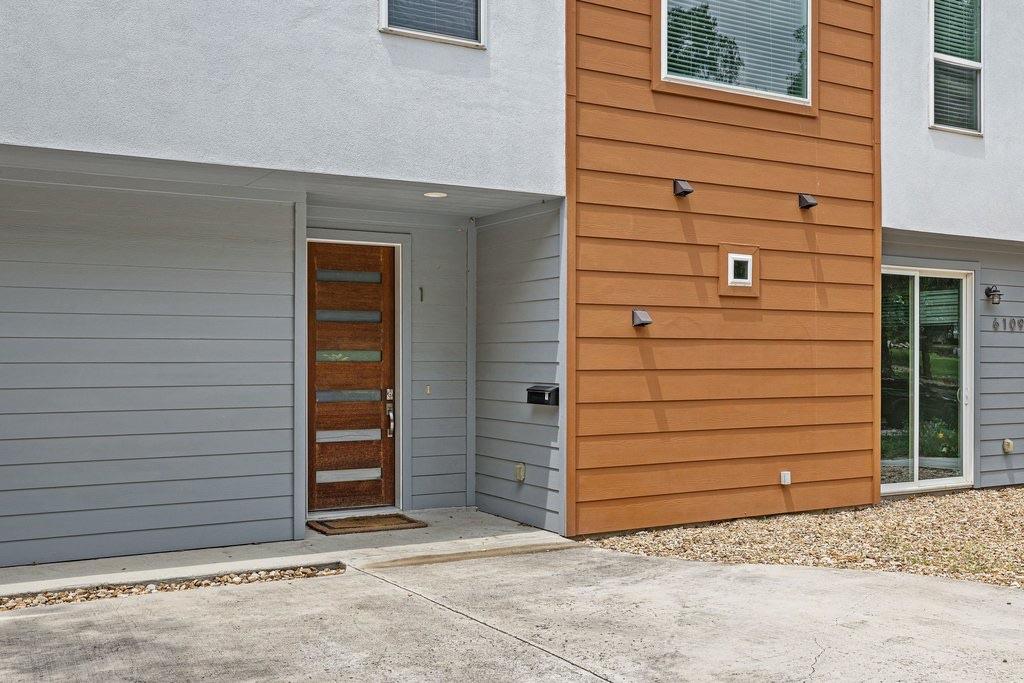 6109 Cherrylawn CIR #A — photo 5