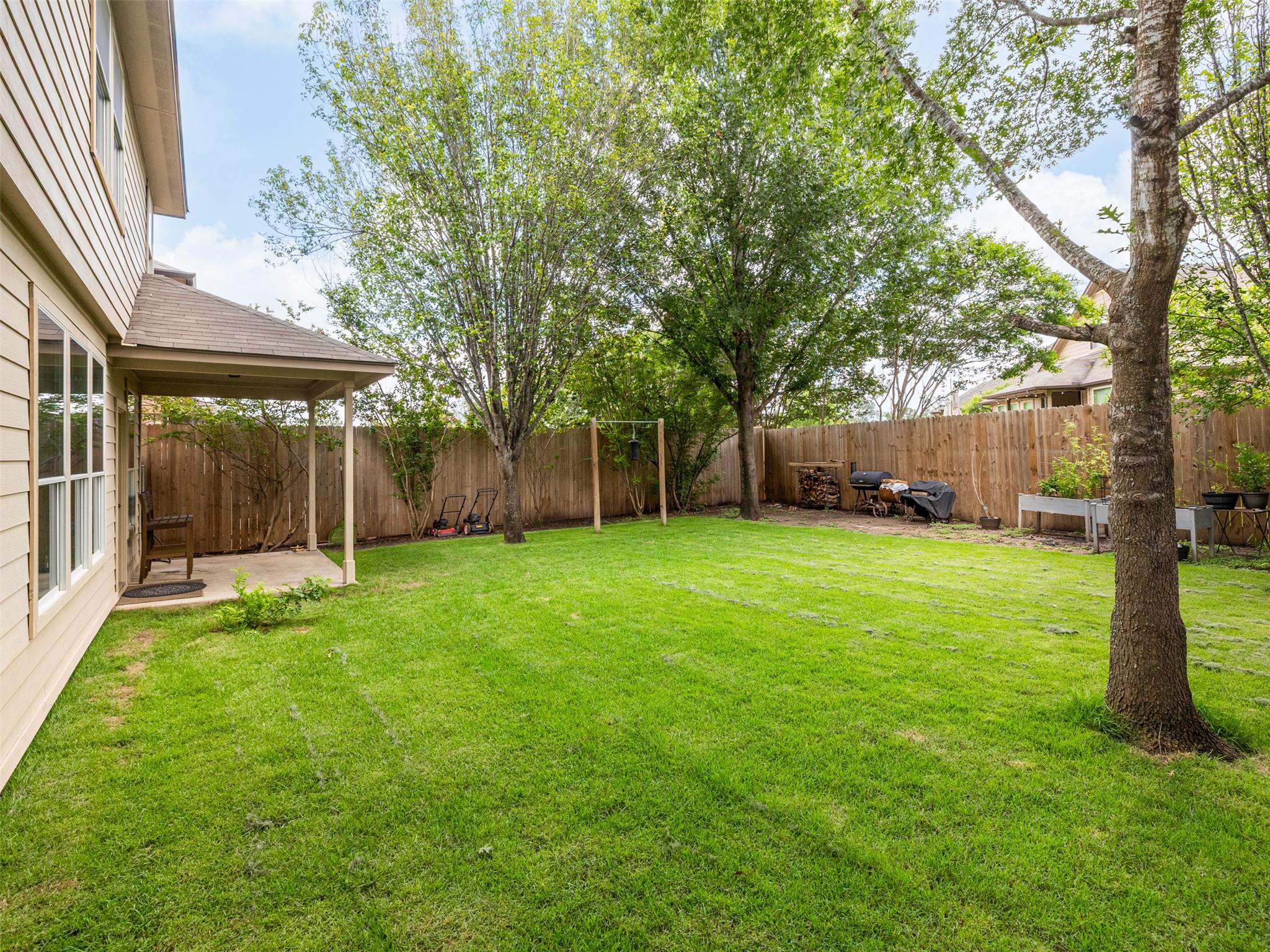 289 Serene Hollow LN — photo 5