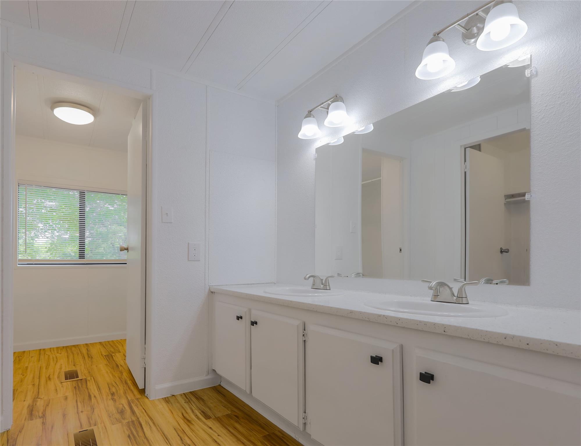 3041 Fm 671 — photo 4