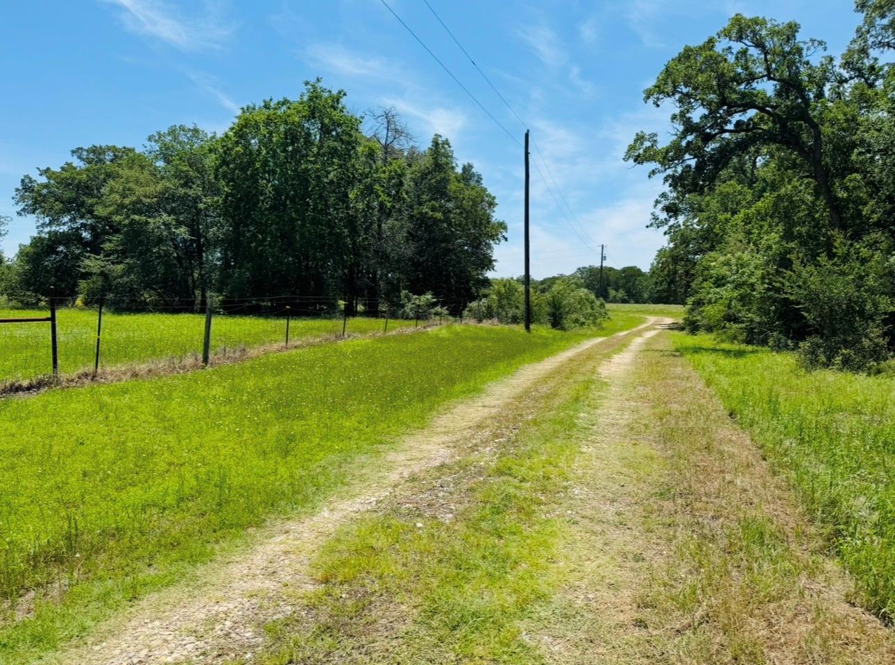 1300 Private Road 7037 — photo 5