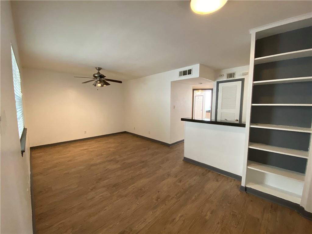 4306 Avenue A #113 — photo 5