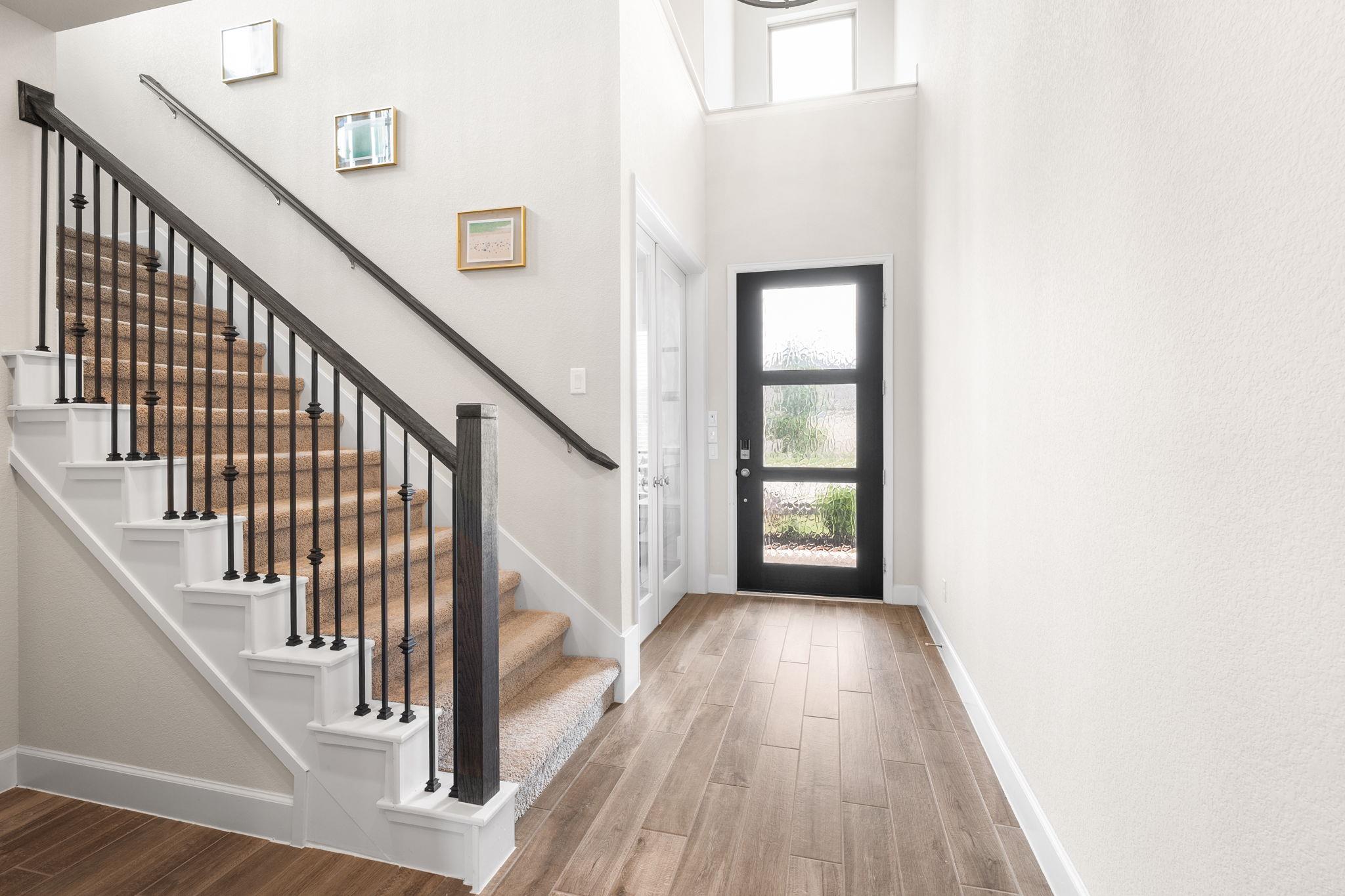 14404 Kira LN — photo 3