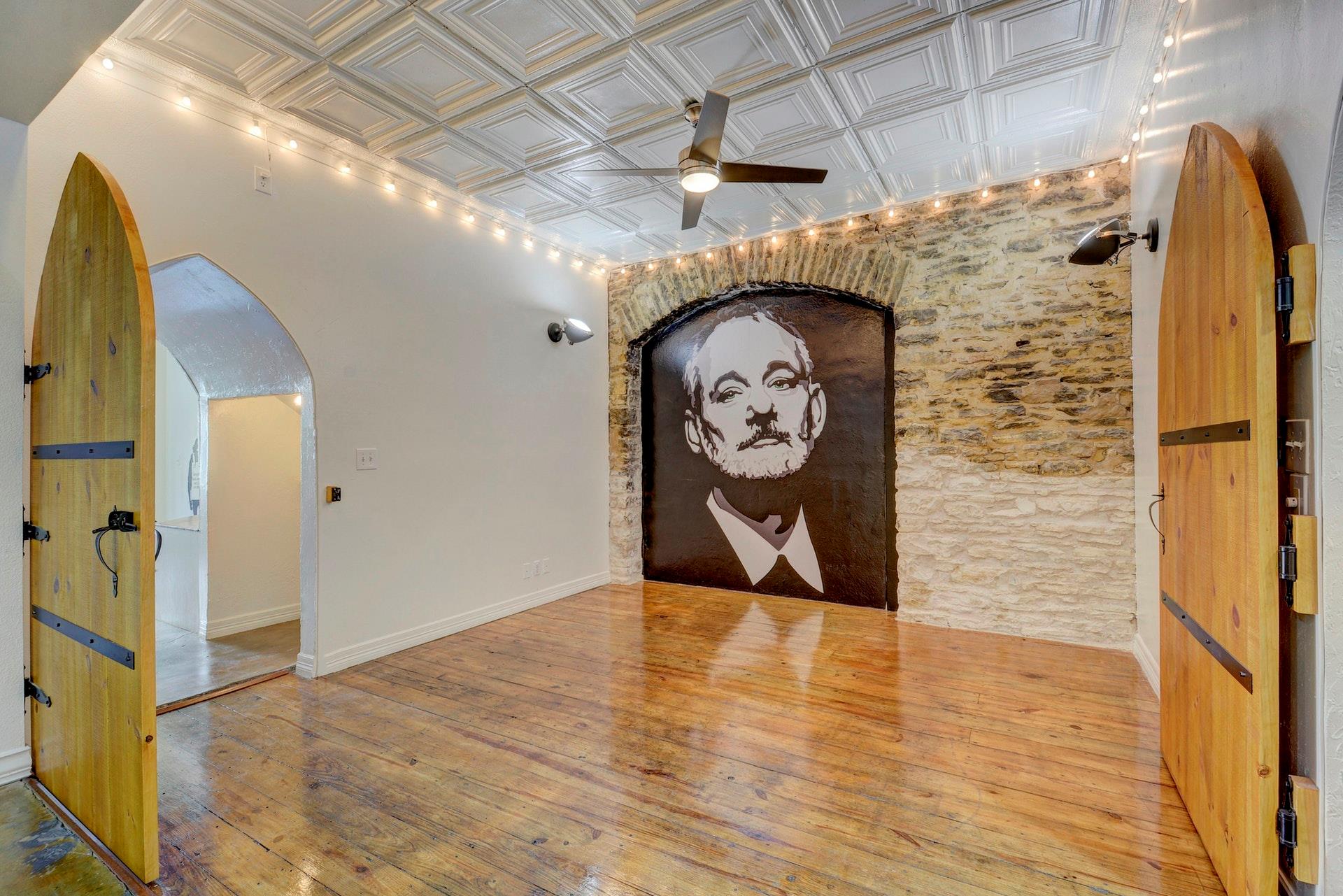 503 Neches ST — photo 4