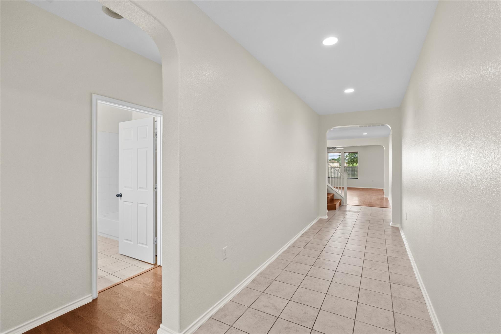 8613 Capitol View DR — photo 3
