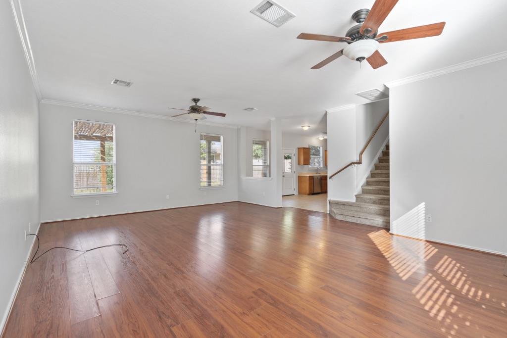 120 Brazos LN — photo 5