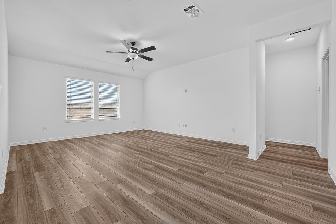 4006 Wynn RD — photo 3