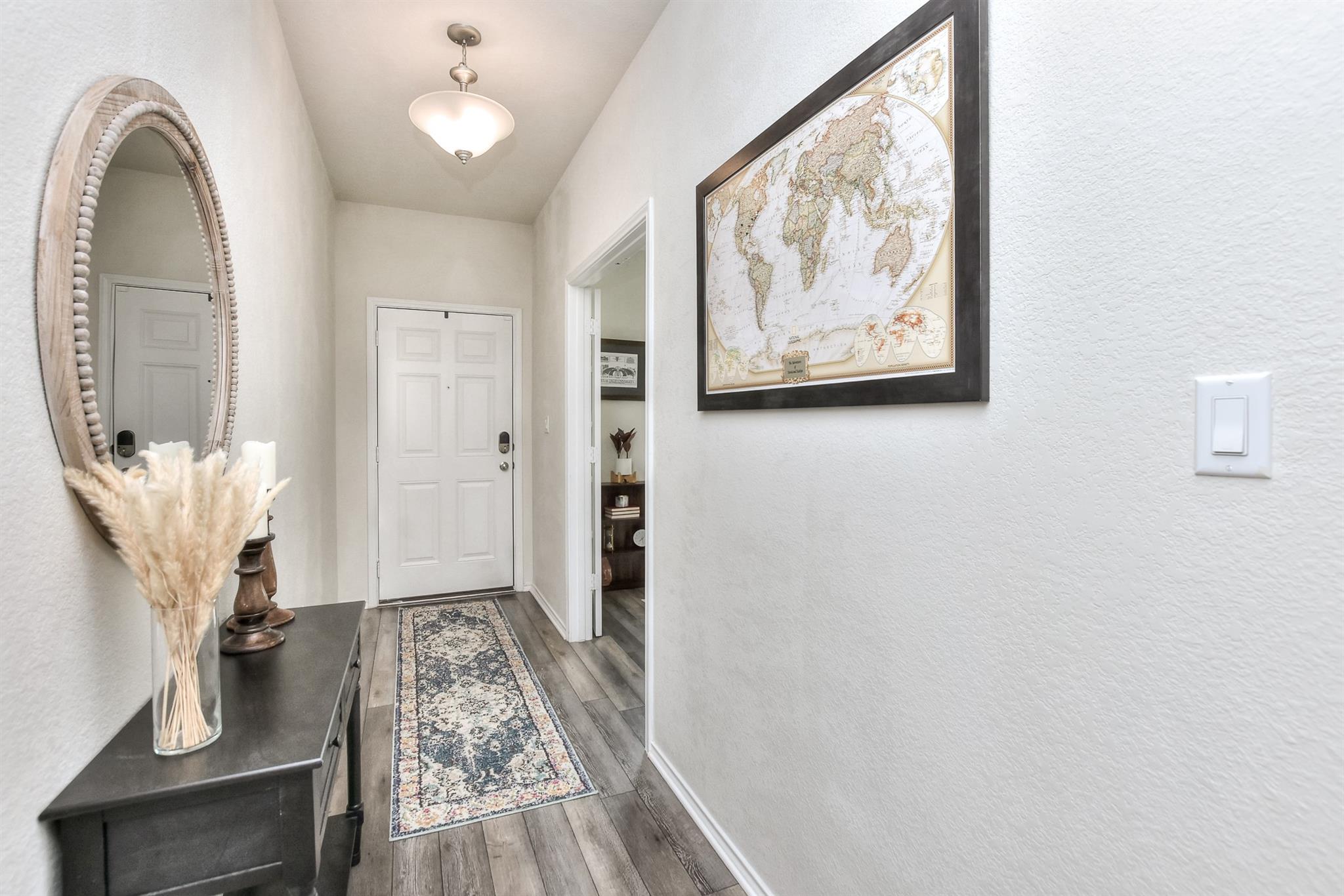 105 Bracken Fern LN — photo 4
