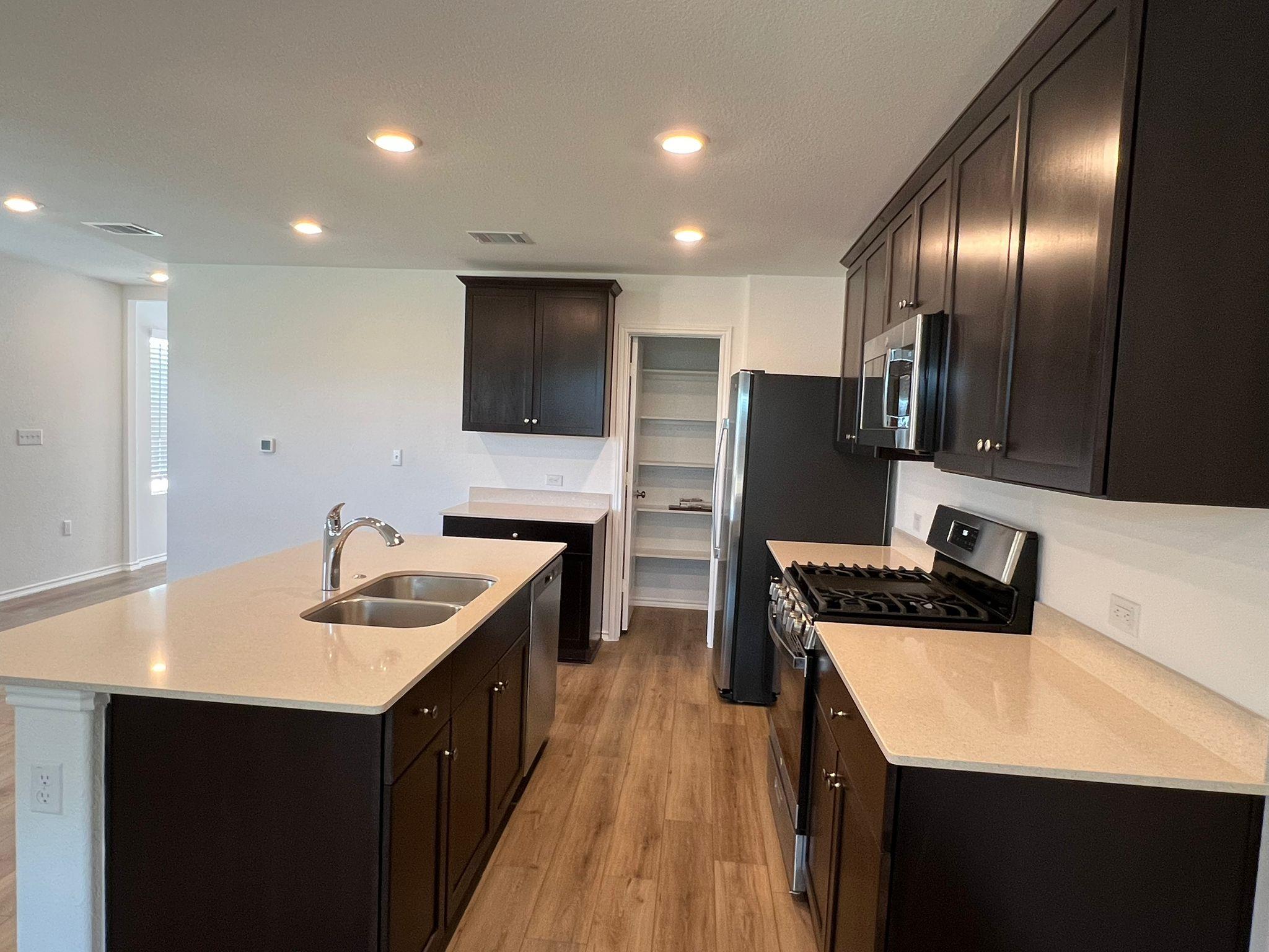 7221 Spotted Leaf WAY — photo 4