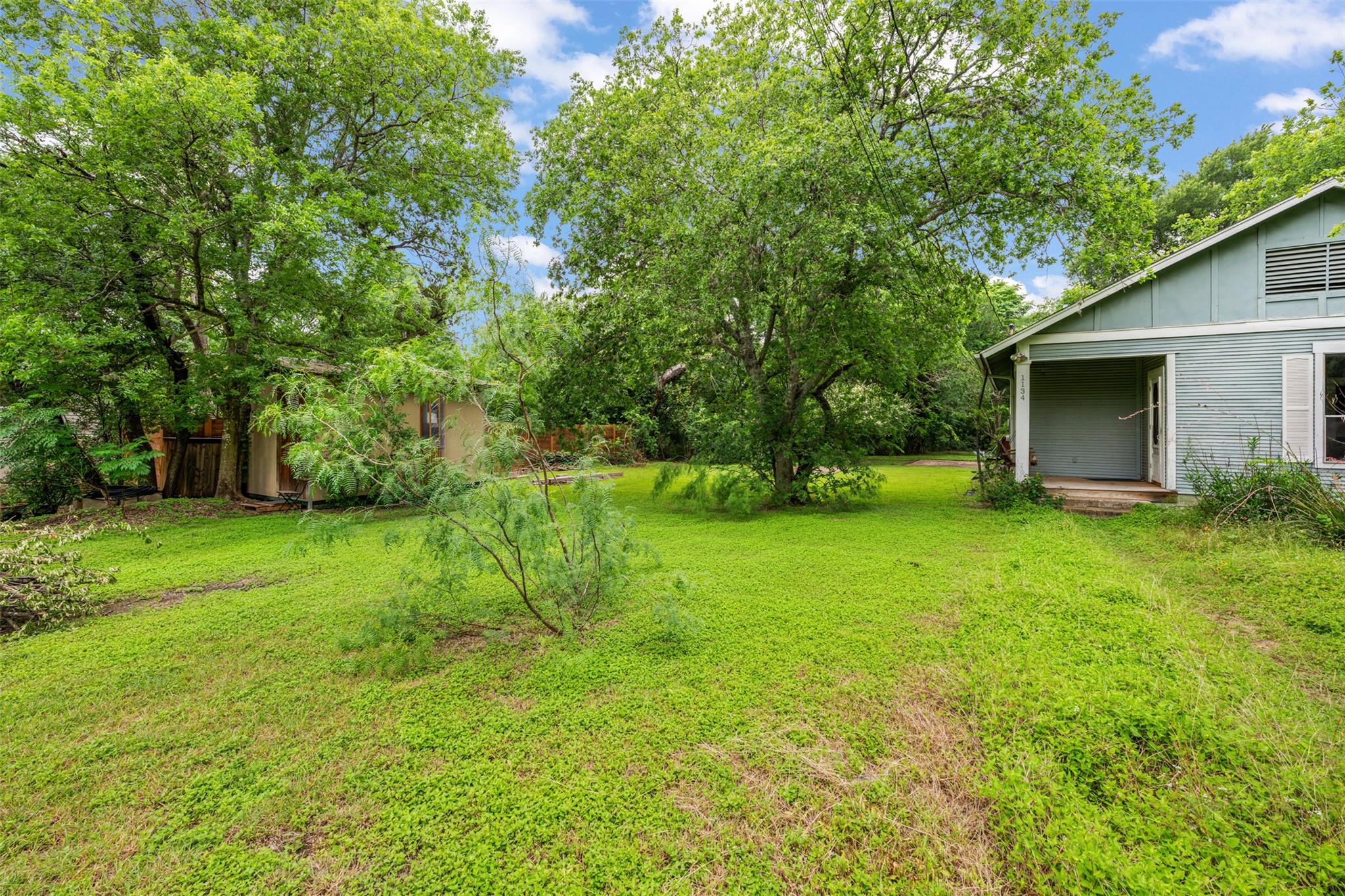 1132 Eleanor ST — photo 3