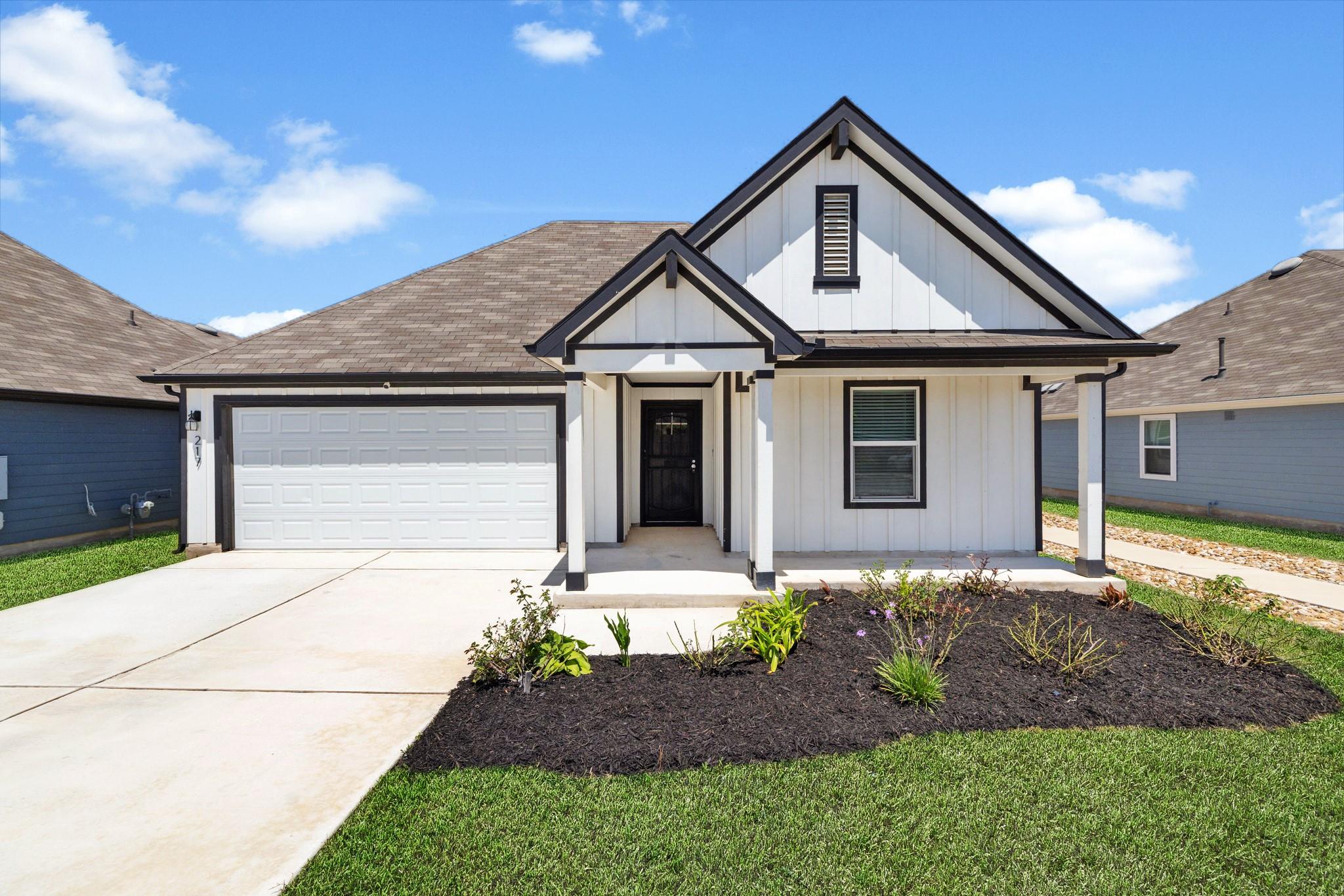 217 Sweetwater Creek LN — photo 4