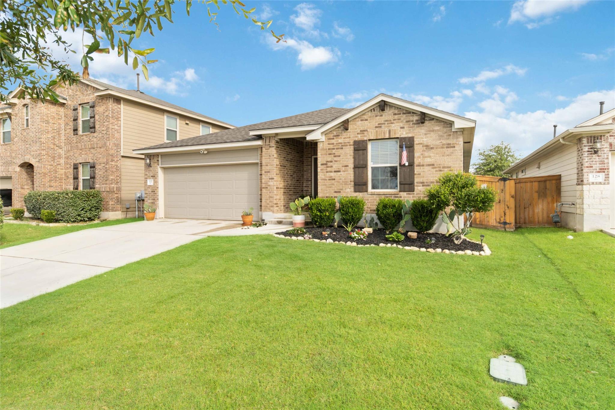 132 Sage Meadows DR — photo 4