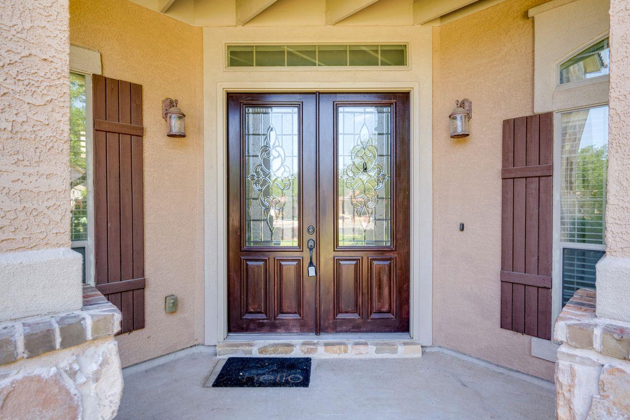 15633 INTERLACHEN DR — photo 5