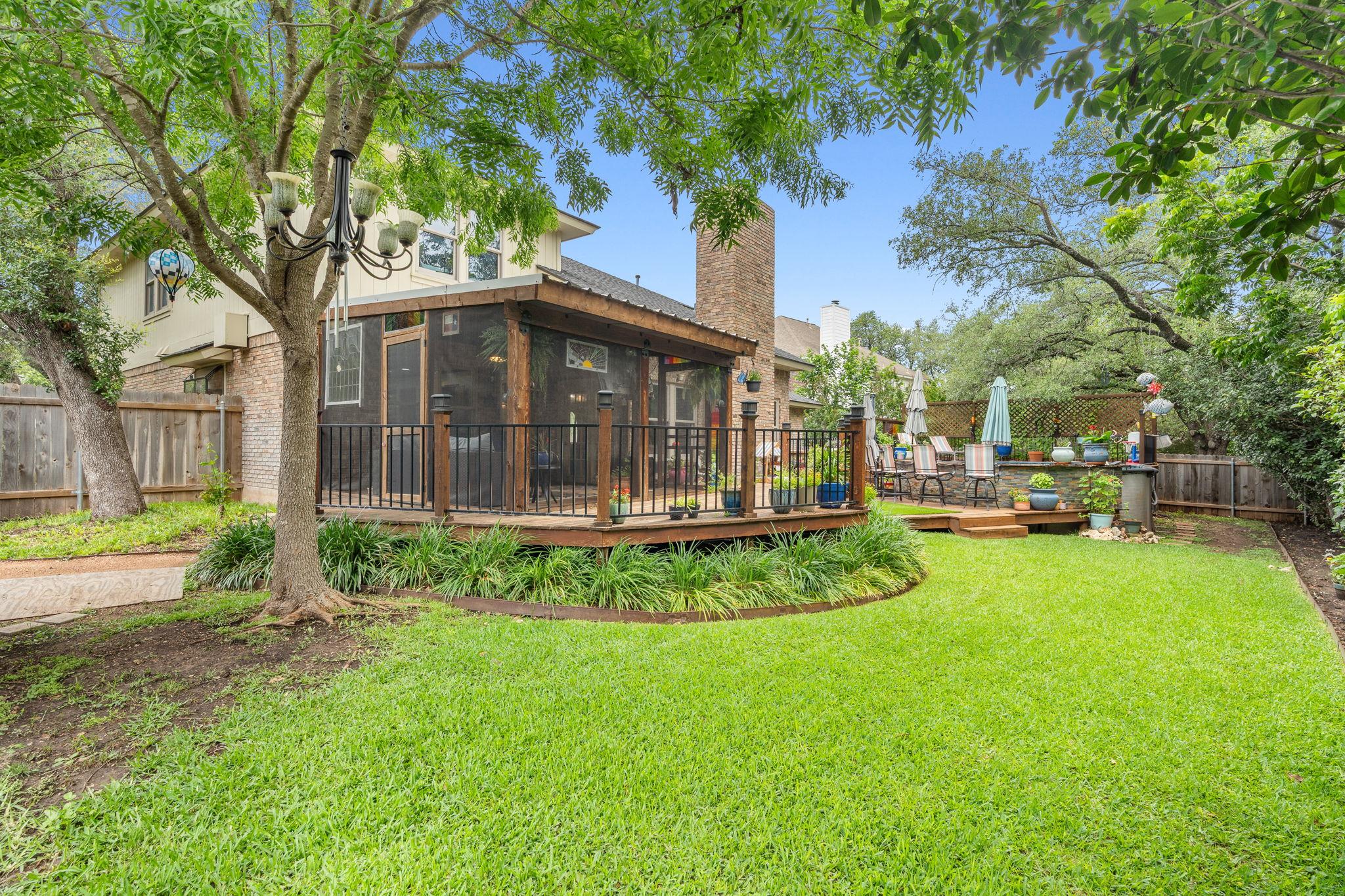 307 Ridge CIR — photo 3