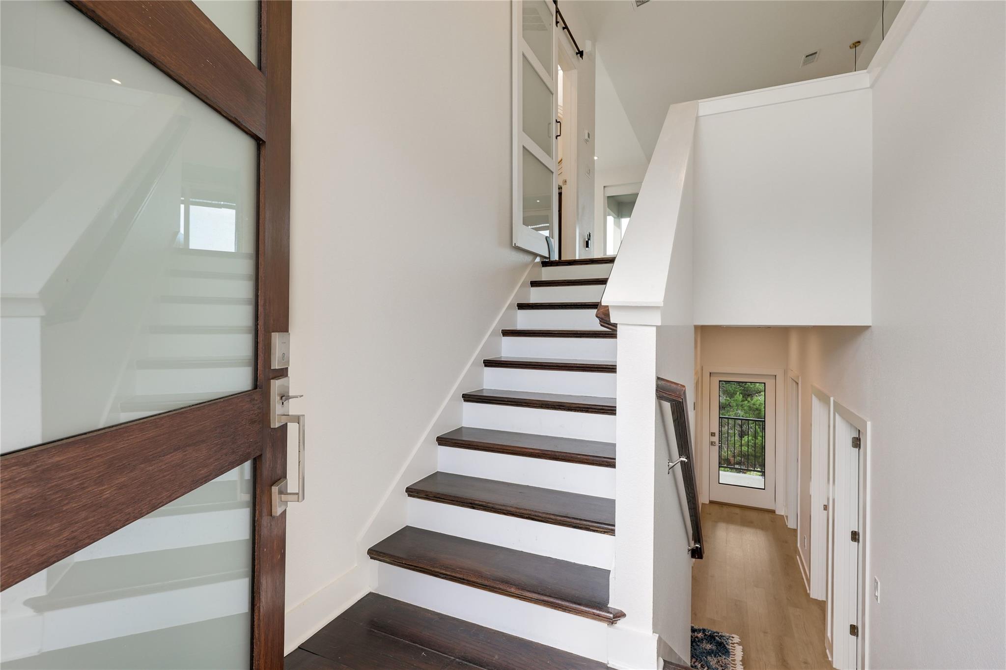429 Summit Ridge DR — photo 4