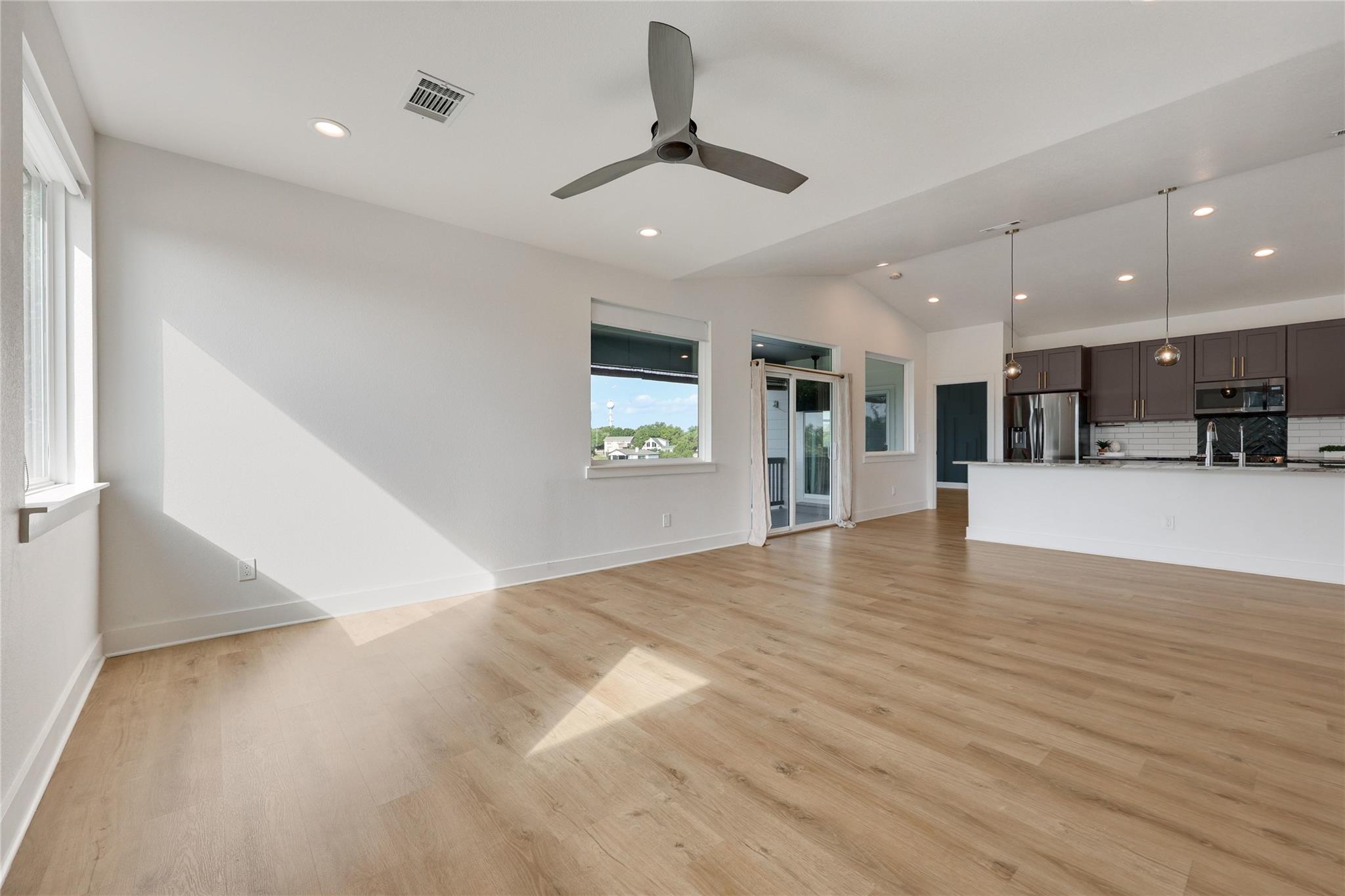 429 Summit Ridge DR — photo 5