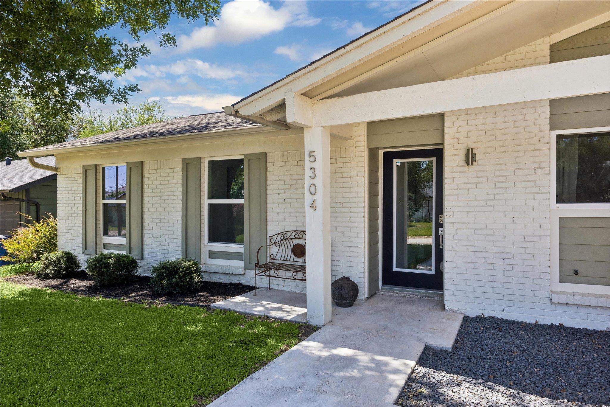 5304 Basswood LN — photo 3
